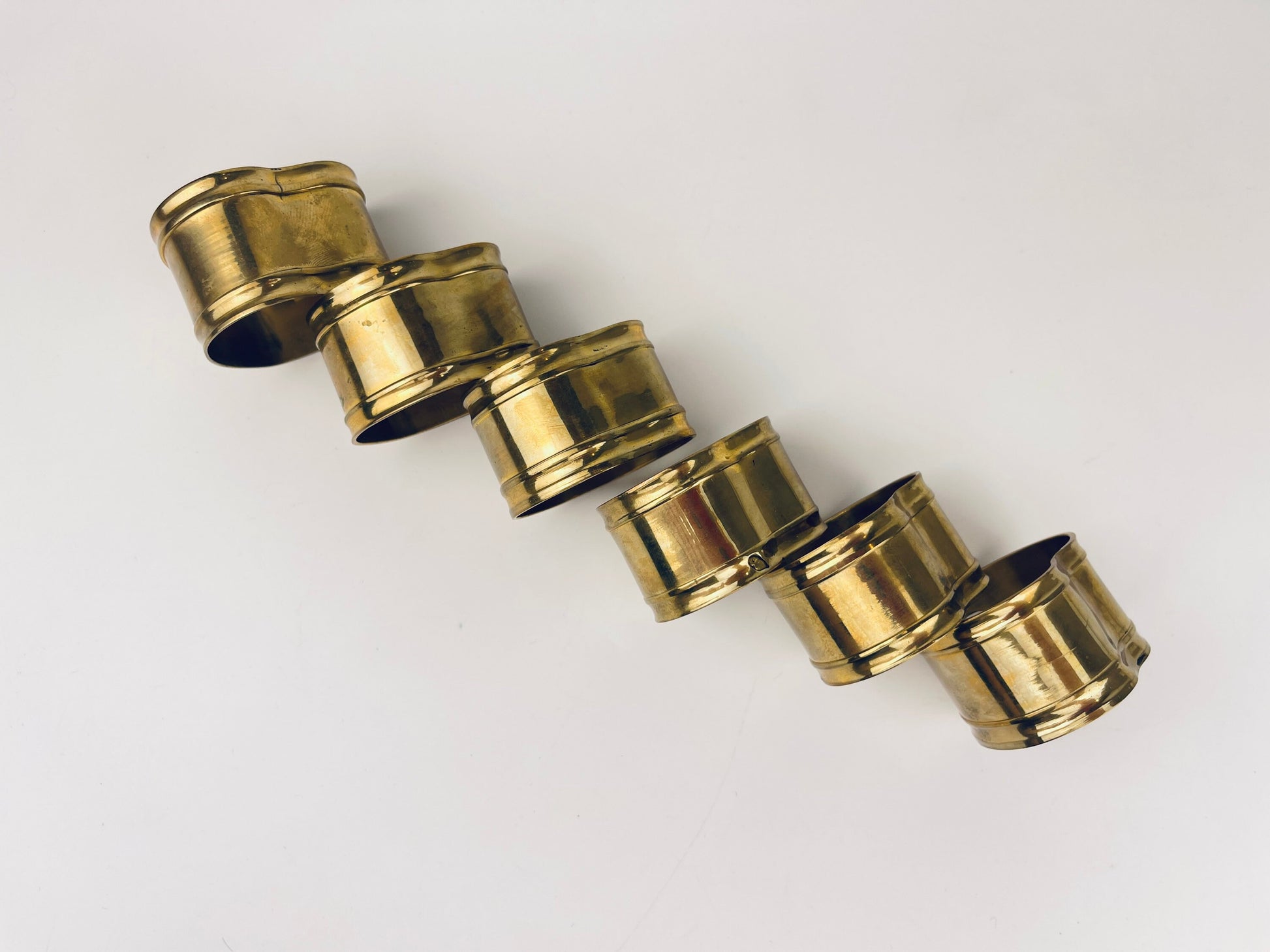 Product image for 'vintage brass heart shaped napkin ring holders set of six 6 attractive aged patina' (view 2a837f)