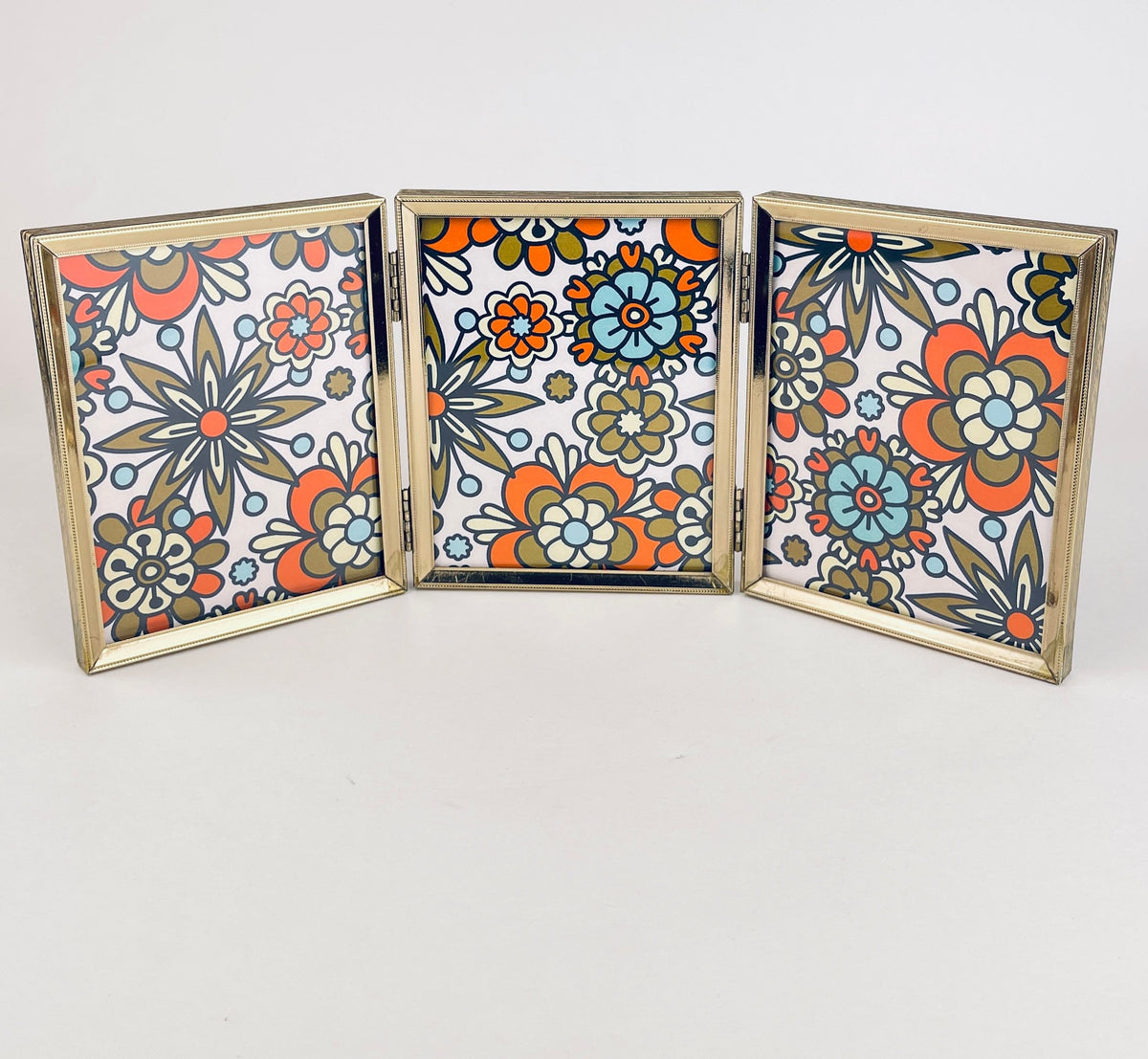 Product image for 'vintage gold tabletop picture frame book set of three 4 x 5 sets sold separately' (view ed60d8)