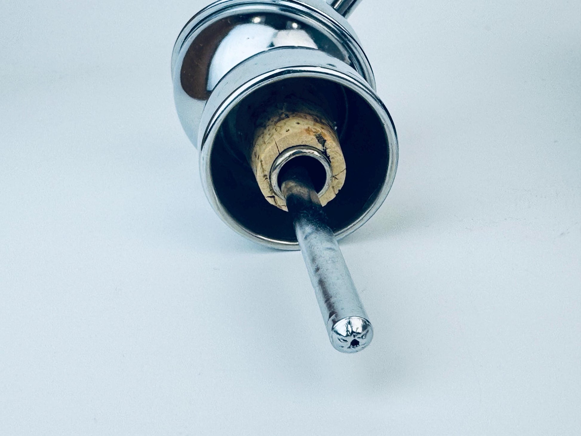 Product image for 'vintage golden flow automatic jigger barware gift made in canada a king chromeware product' (view 9c629a)