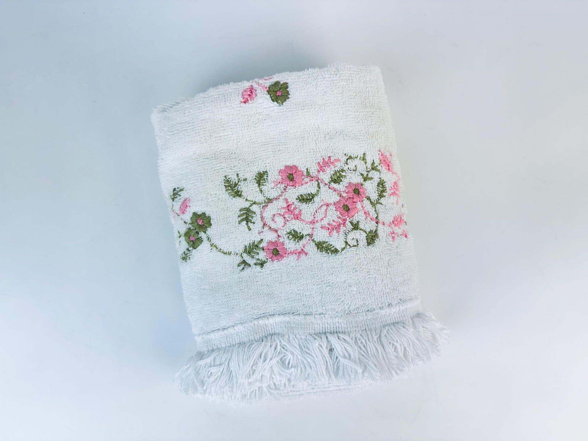 Product image for 'vintage fieldcrest embroidered floral fringe hand towel made in usa 100 cotton' (view 07d6ae)