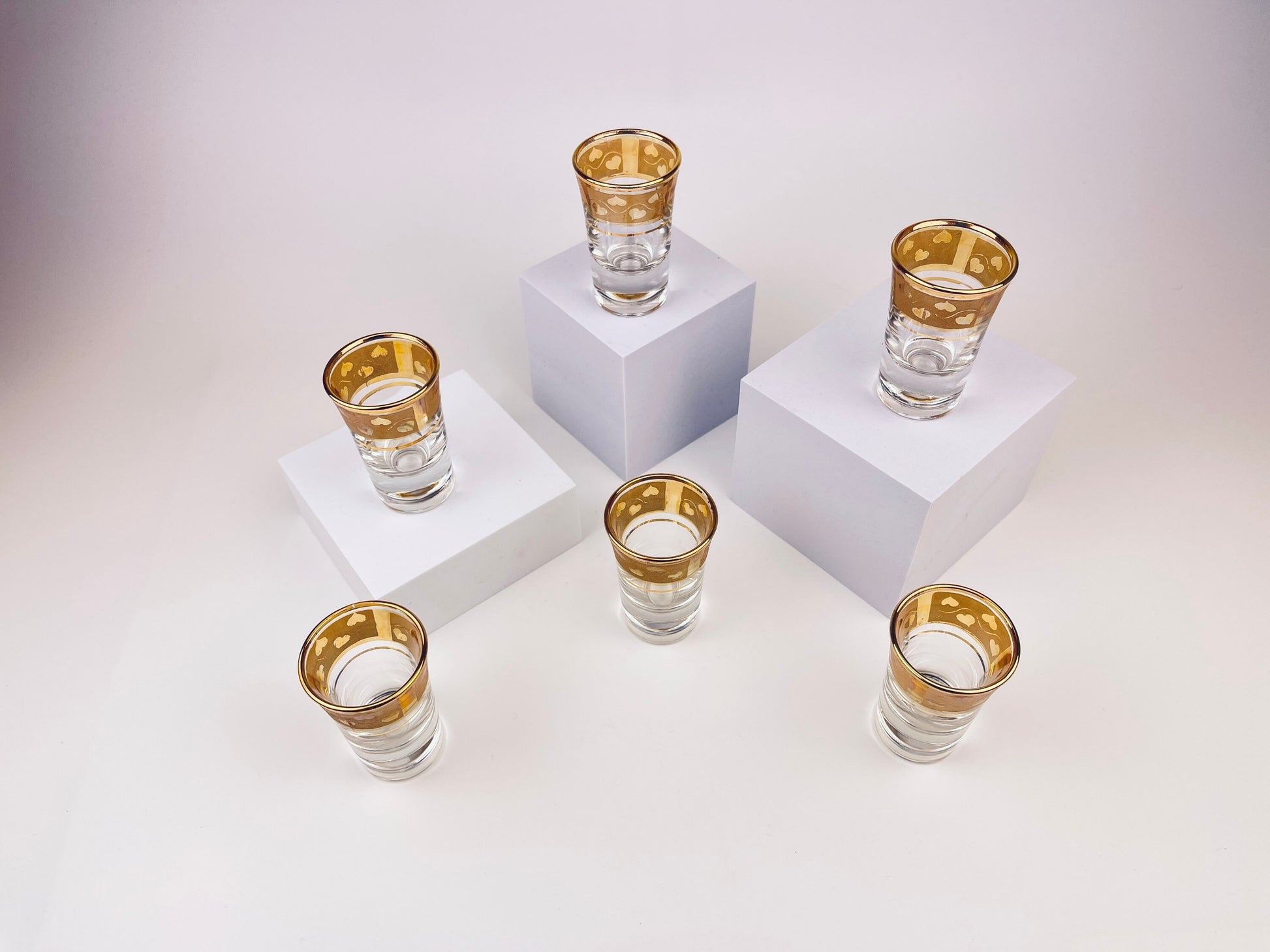 Product image for 'vintage gold heart tapered shot glasses set of six 6' (view e4136c)