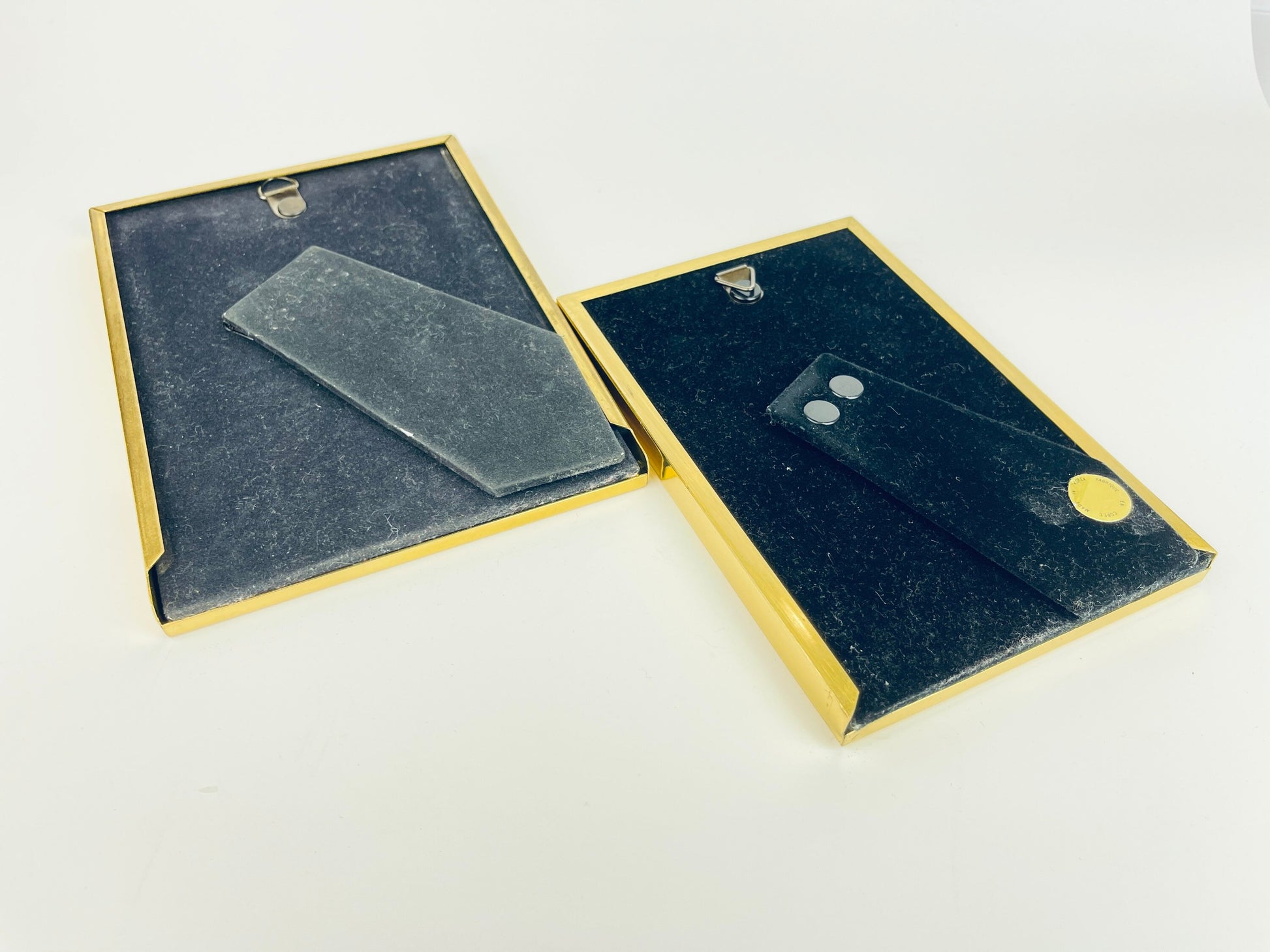 Product image for 'vintage solid brass gold tabletop picture frames 4 x 6 sold separately 1' (view 241f81)