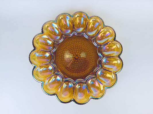 Product image for 'vintage carnival glass devilled egg plate scalloped edge hobnail bottom' (view 54d9f4)