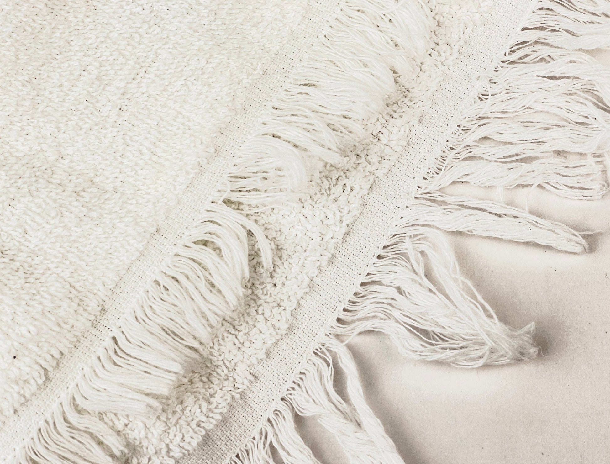 Product image for 'vintage blue floral bath fringe towel cotton polyester blend made in canada' (view f78d87)