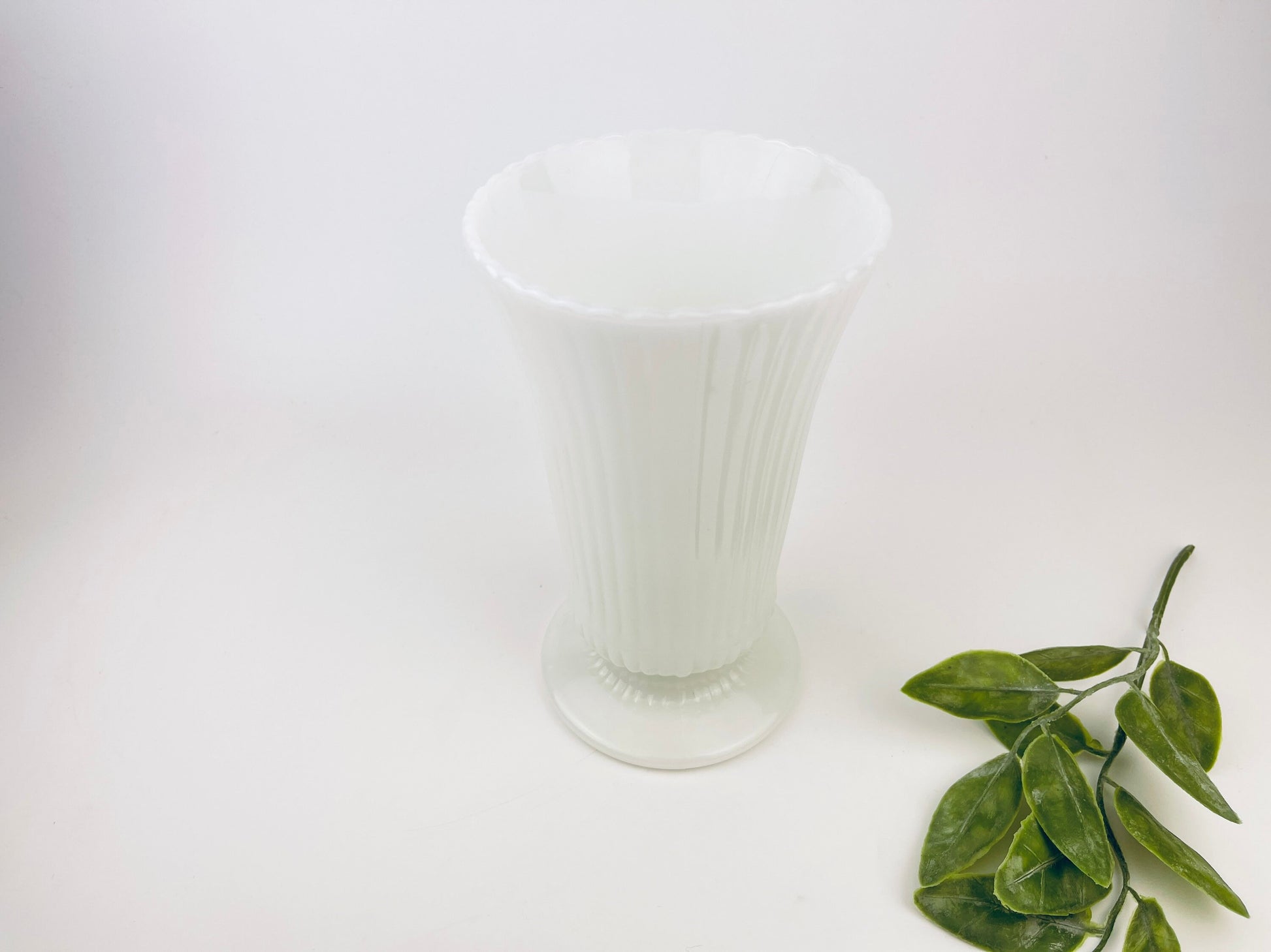 Product image for 'vintage eo brody m5000 milk glass vase pedestal striped design classic white accent' (view 8158b0)