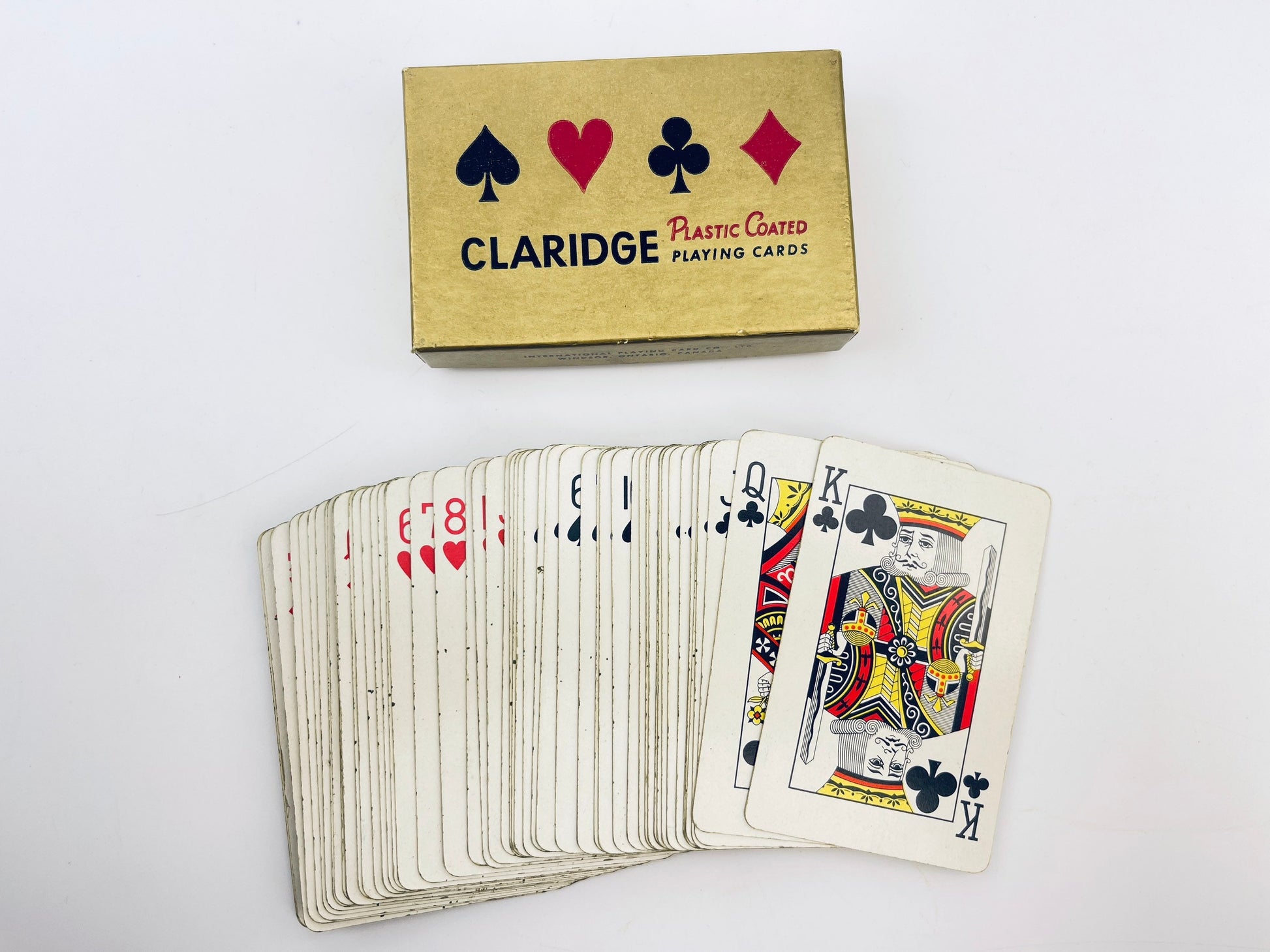Product image for 'vintage claridge plastic coated playing cards hells gate fraser canyon british columbia image made in canada' (view 70f572)