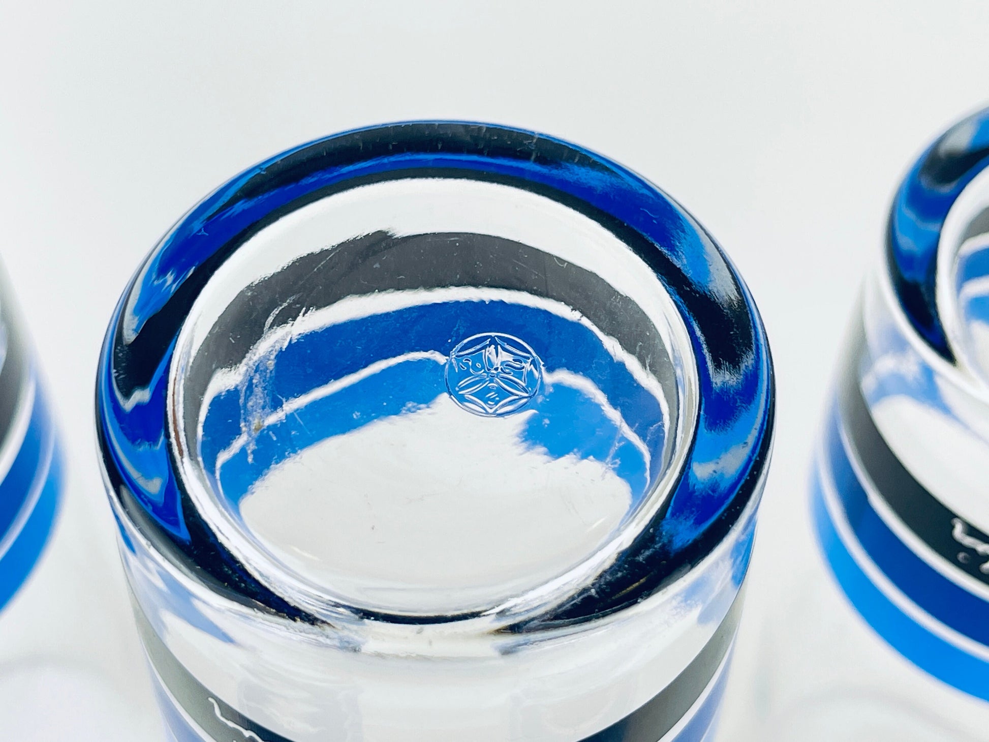 Product image for 'vintage pierre cardin blue ombre striped zombie glasses set of five 5 sasaki glass company made' (view c14ac2)