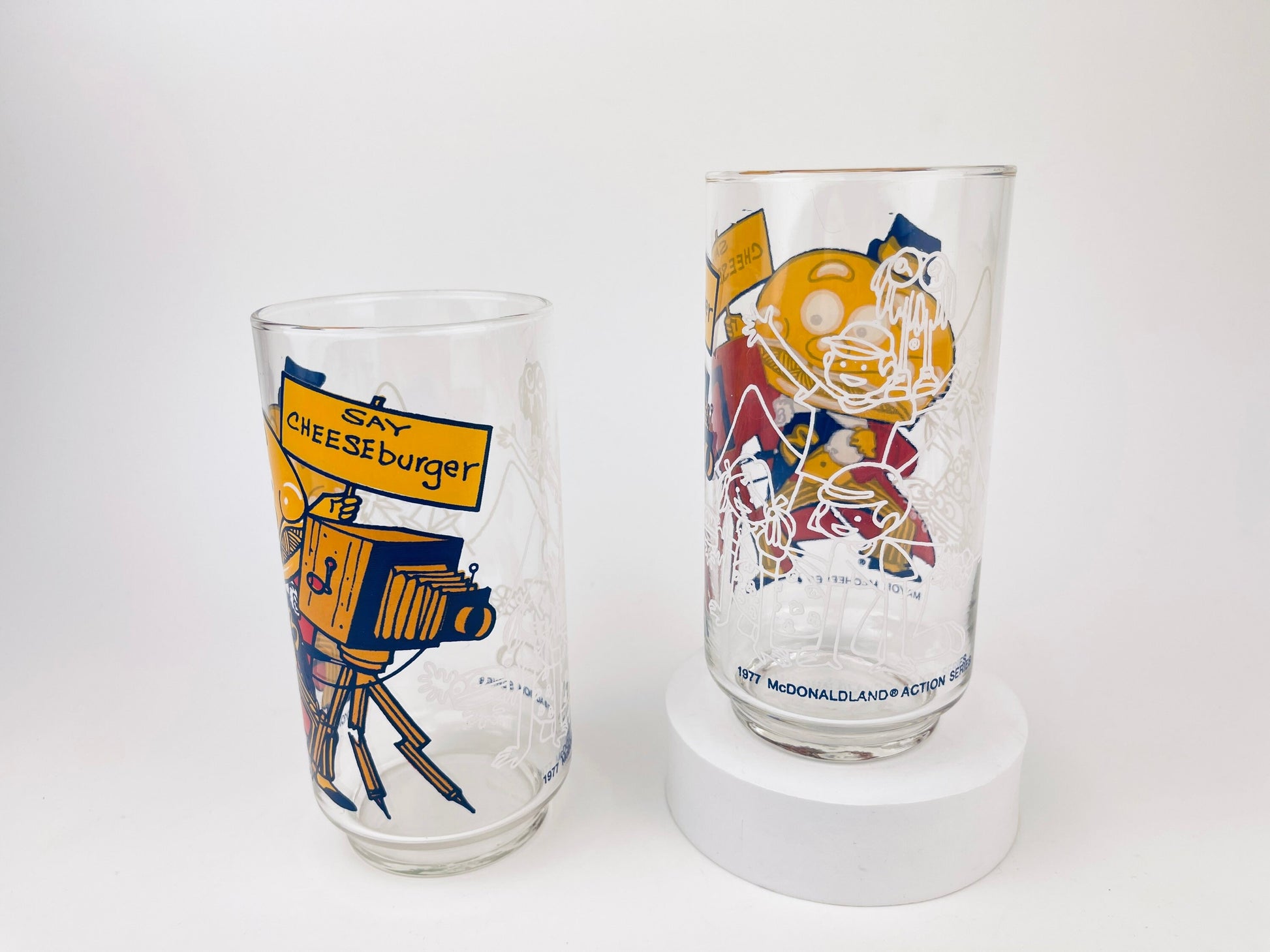 Product image for 'vintage mcdonalds mayor cheese captain crook glass tumblers mcdonaldland action series 1977 sold individually' (view 7ce28b)