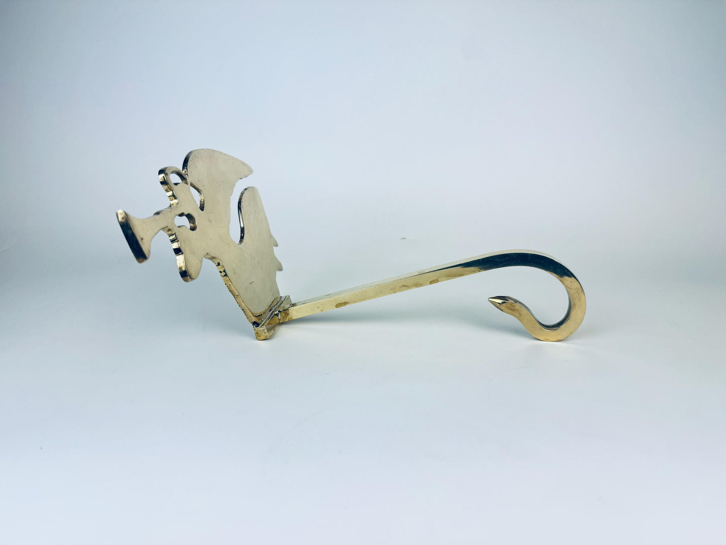 Product image for 'vintage solid brass angel stocking hanger attractive aged metal patina' (view 443812)
