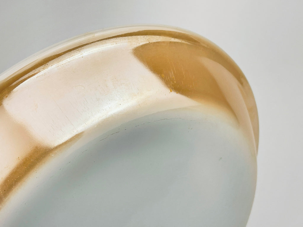 Product image for 'vintage fire king peach lustreware 9 pie plate dish made in usa 460' (view 0d8014)