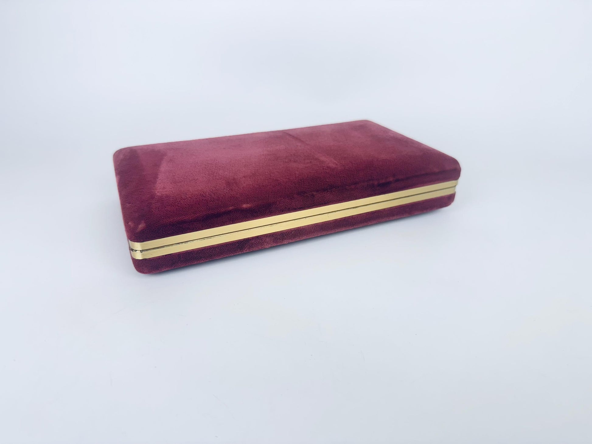 Product image for 'vintage 1980s mauve crushed velvet jewellery travel box with mirror' (view 2baeeb)