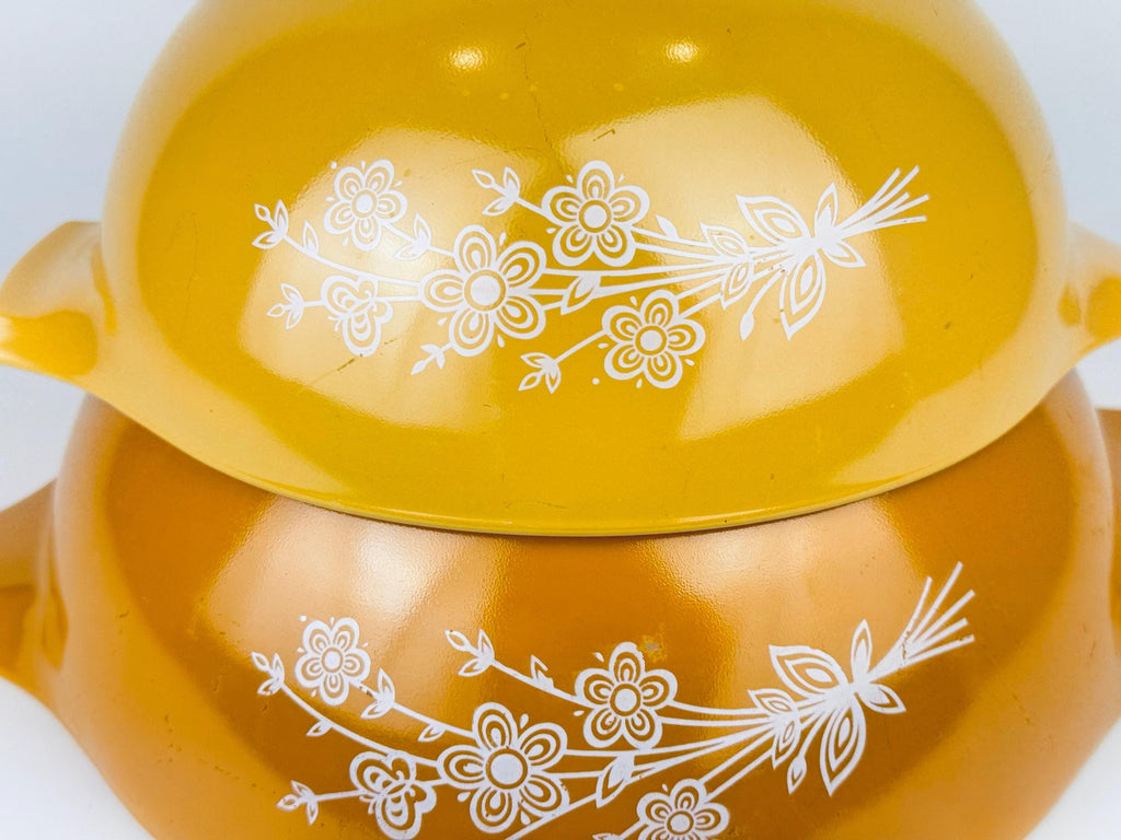 Product image for 'vintage pyrex butterfly gold cinderella mixing bowls 443 444 made in usa sold separately' (view 9f6565)