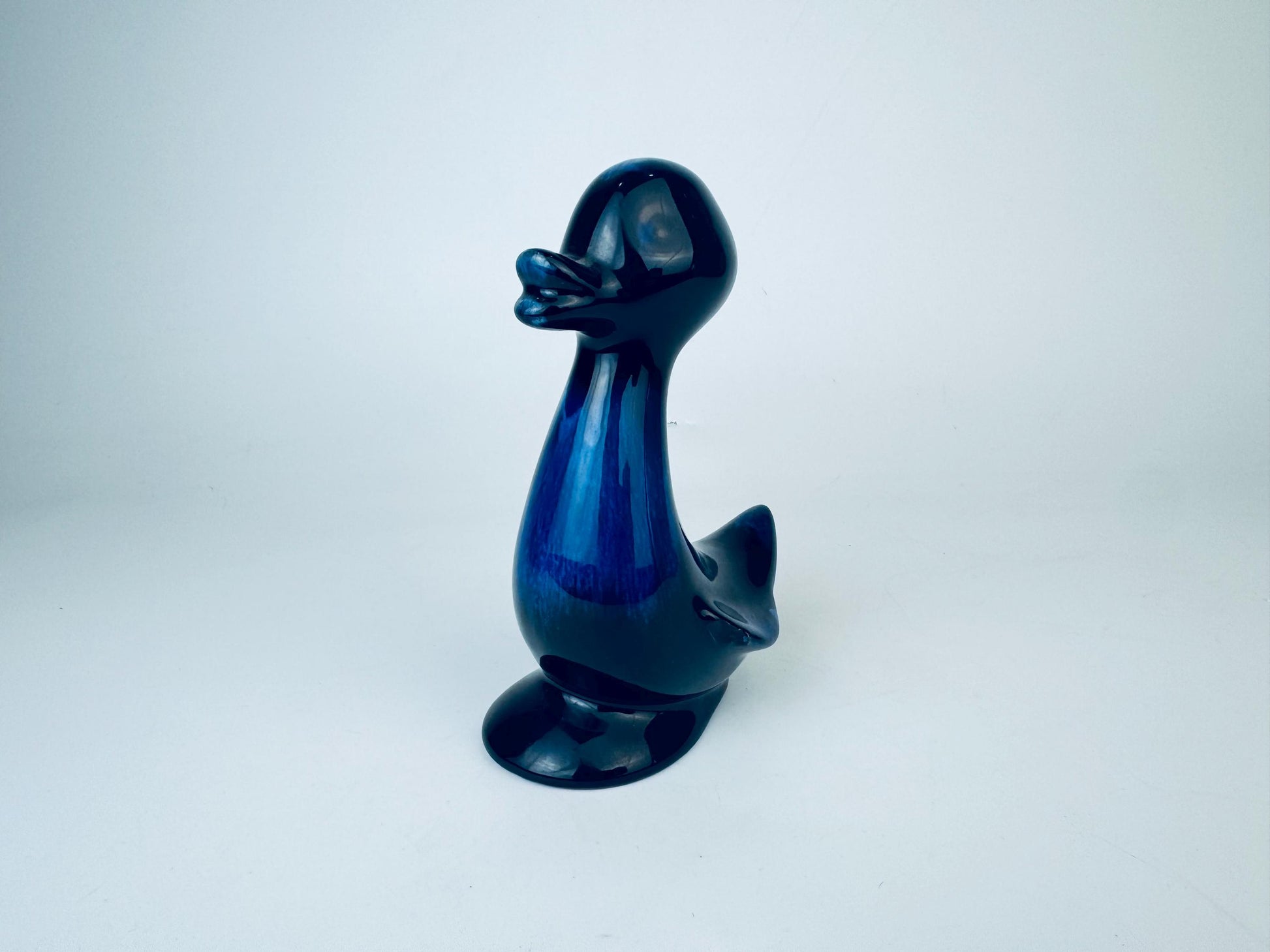Product image for 'vintage blue drip glazed duck figurine blue mountain pottery bmp made in canada' (view 9079c0)