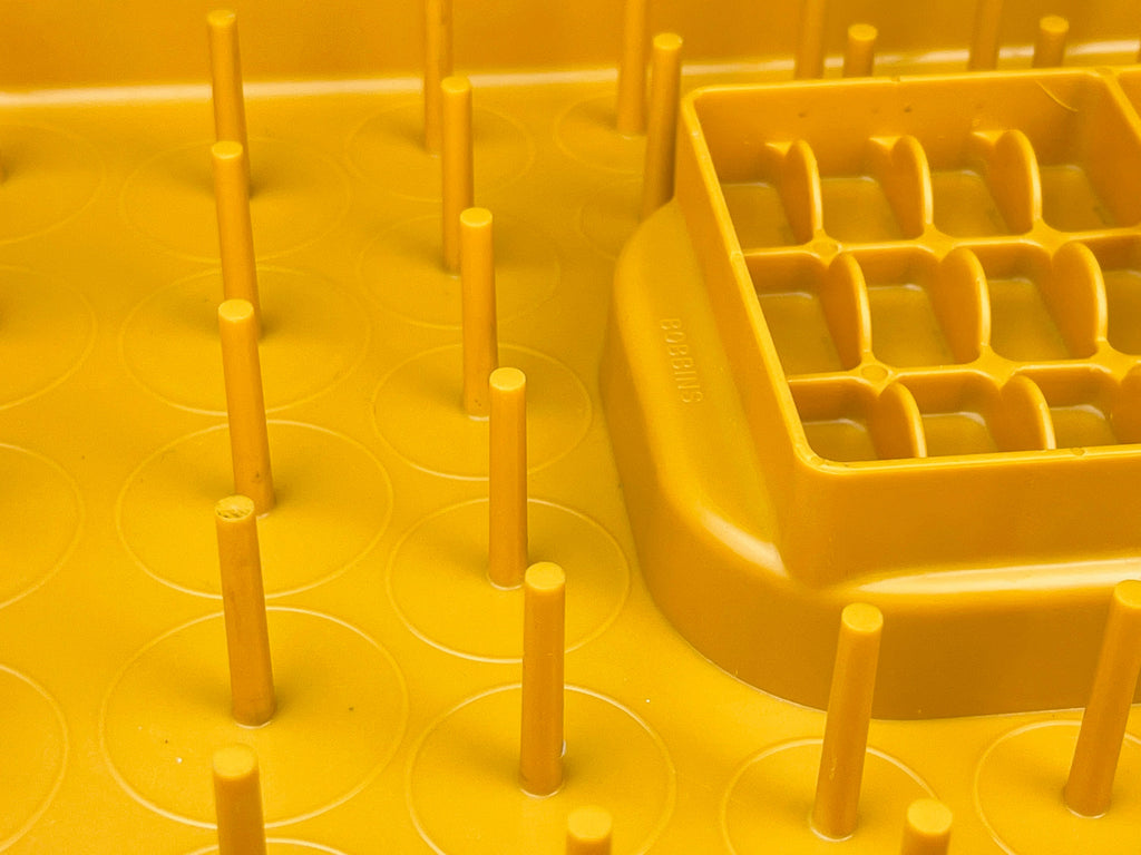 Product image for 'vintage wilson wil hold sewing box mustard yellow swirl pattern with plastic organizers handle' (view 7ad3c3)