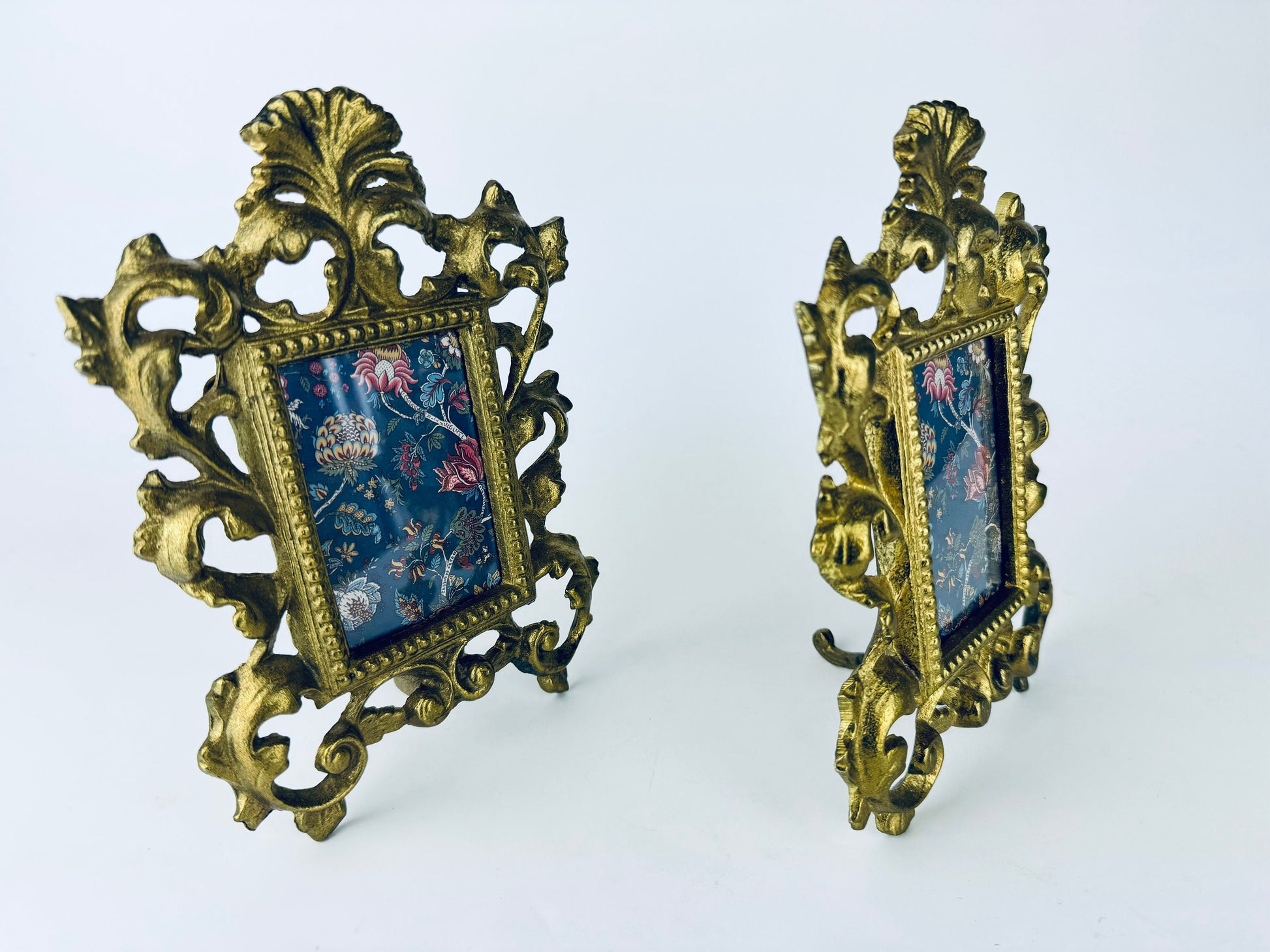 Product image for 'vintage ornate hollywood regency heavy solid brass tabletop frame 2 x 3 attractive aged metal patina sold separately' (view f88997)