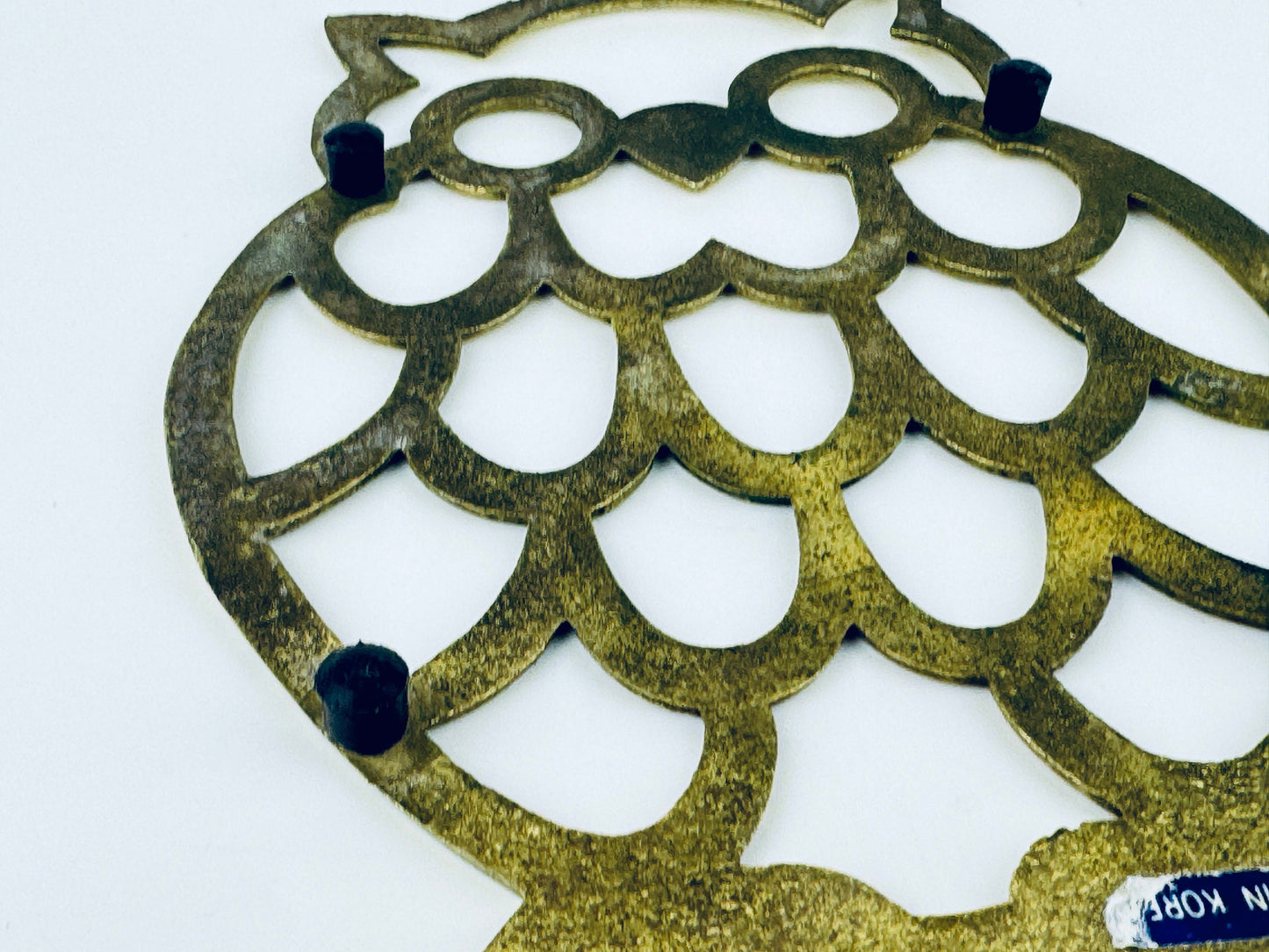 Product image for 'vintage brass owl trivet hot pot plate holder table saver attractive aged metal patina' (view 08f4b6)