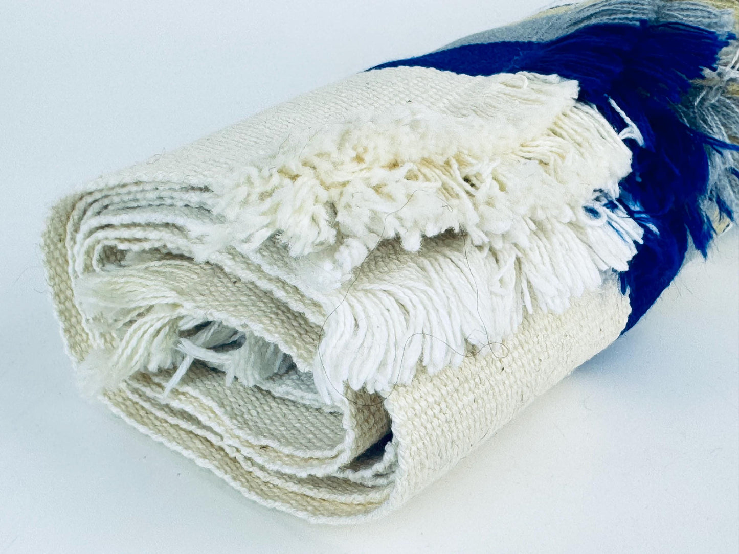 Product image for 'vintage rectangular blue beige stripped fringe style place mats set of five 5' (view f8e066)