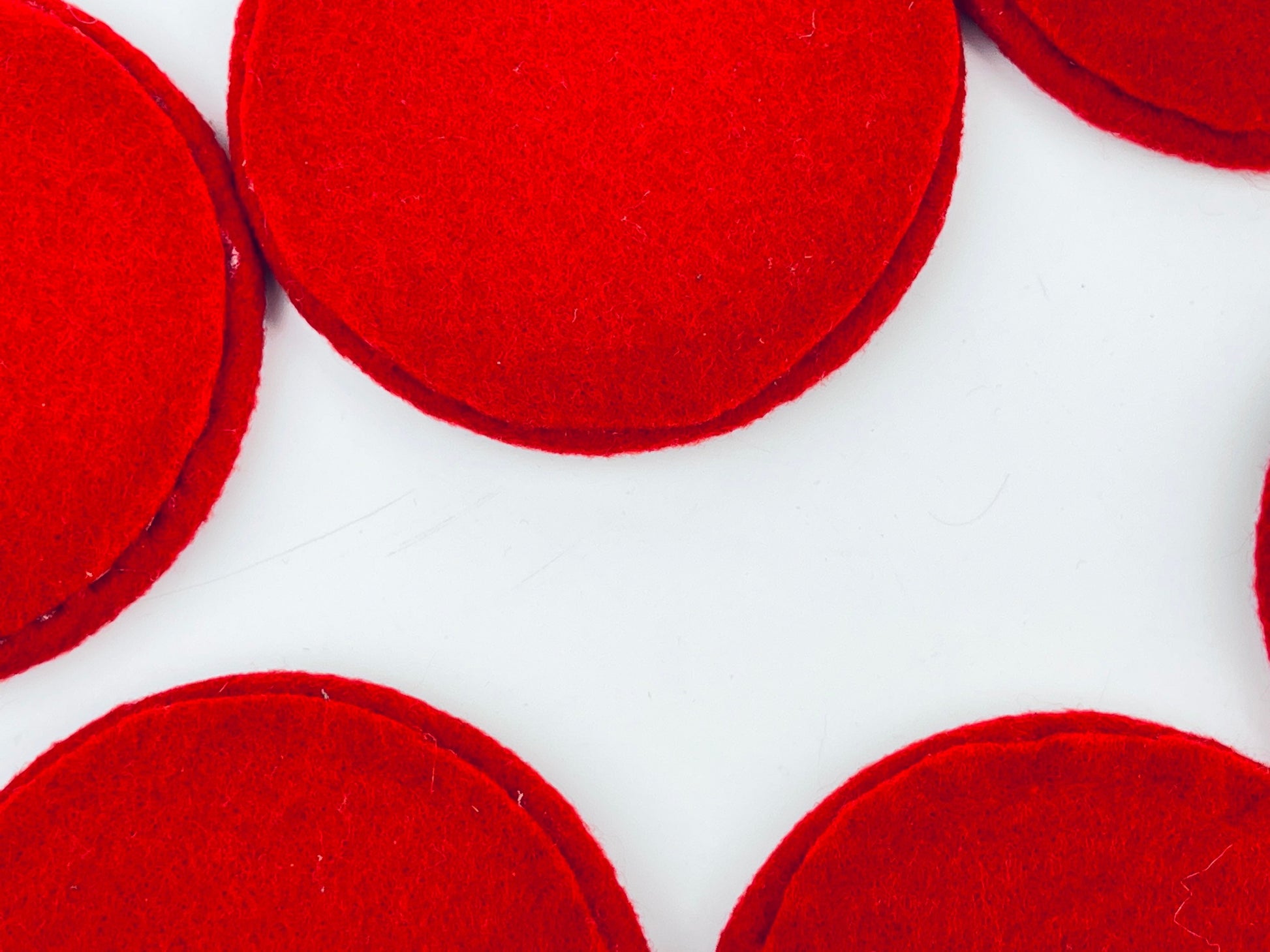 Product image for 'vintage handmade red white fabric christmas coaster set set of six 6' (view 8a317a)