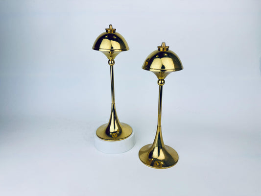 Product image for 'vintage hejl mid century danish brass oil lamps atomic mushroom shaped set of two 2 made in denmark' (view 97f9c8)