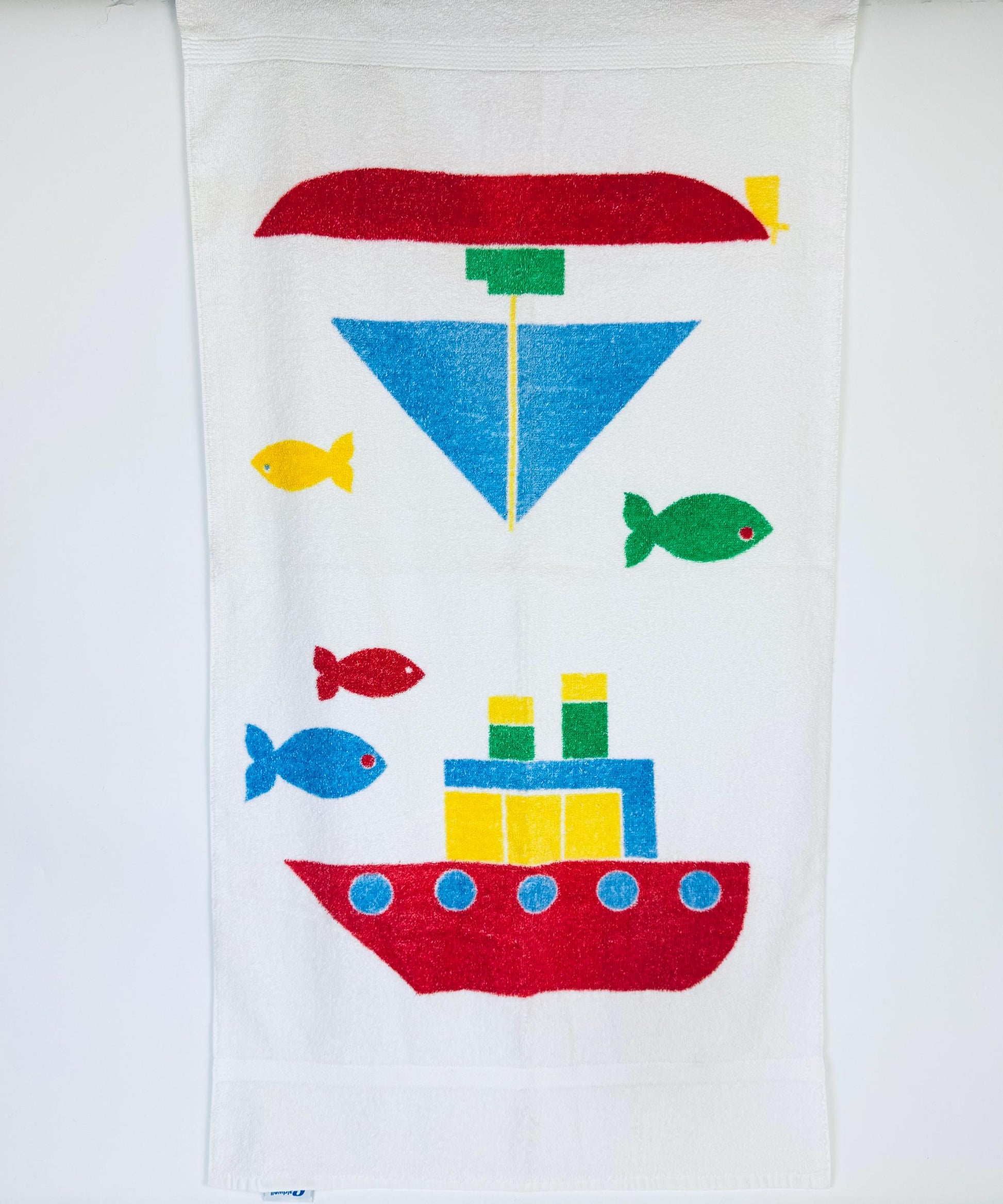 Product image for 'vintage caldwell boat fish nautical themed childrens kids bath towel made in canada sold separately' (view 6c4c01)