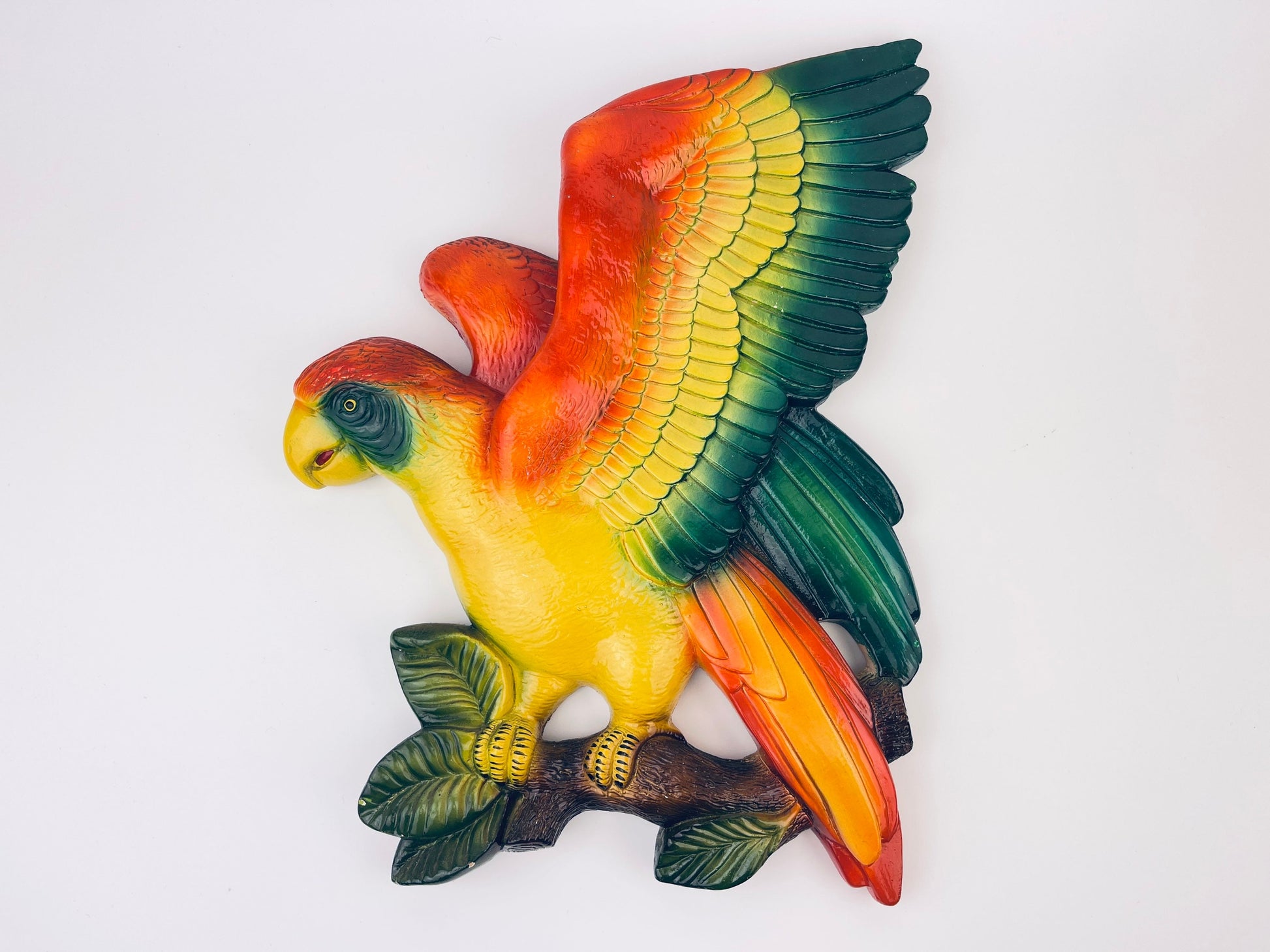 Product image for 'vintage vibrant mid century parrot chalkware wall art hand painted devonware canada' (view 827cdd)