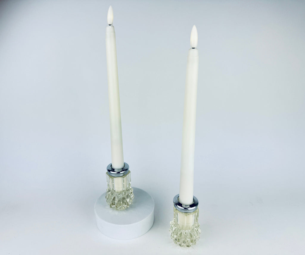 Product image for 'vintage diamond cut crystal candlestick holders with silver rims set of 2' (view 6bde8c)