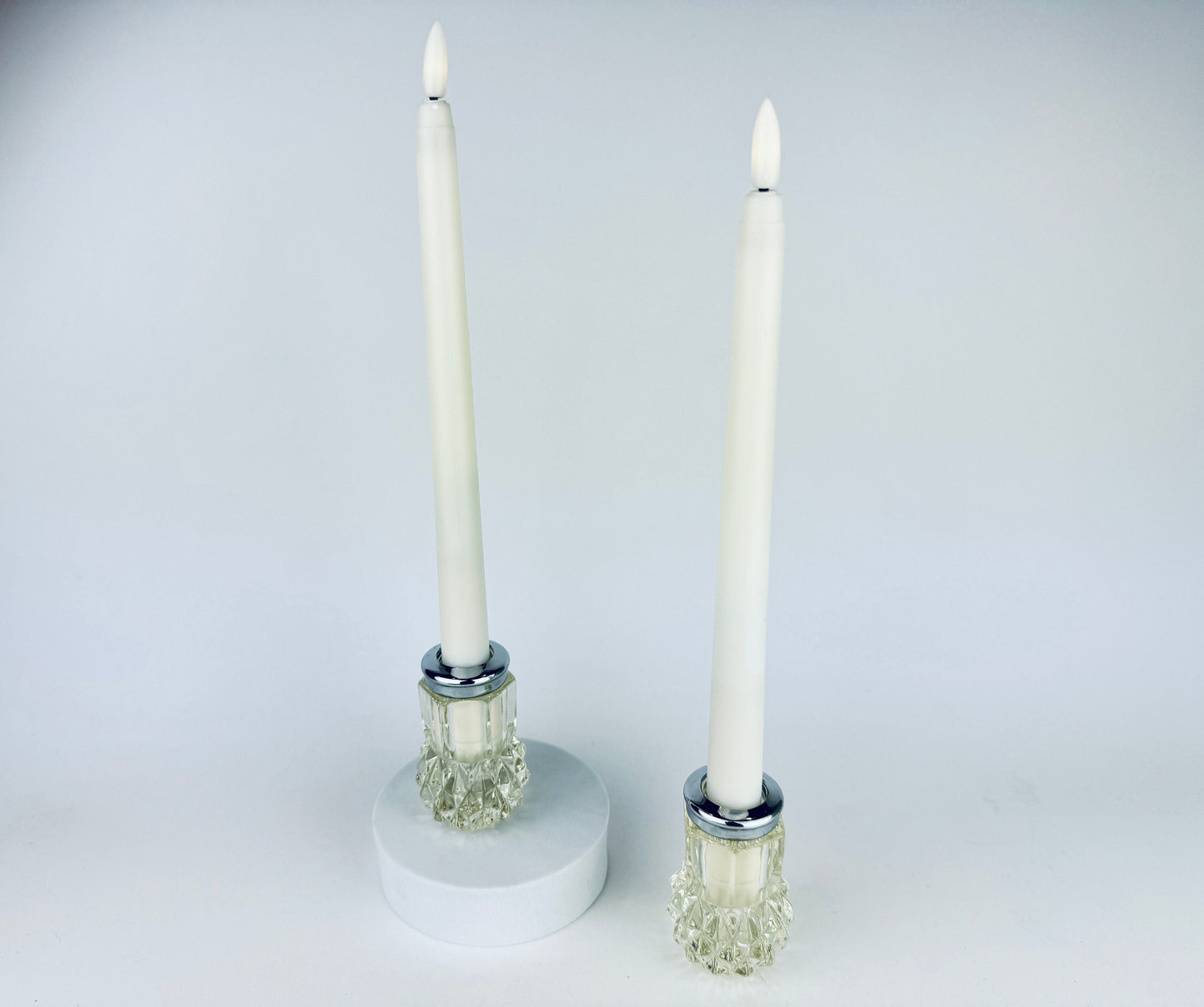 Product image for 'vintage diamond cut crystal candlestick holders with silver rims set of 2' (view 6bde8c)