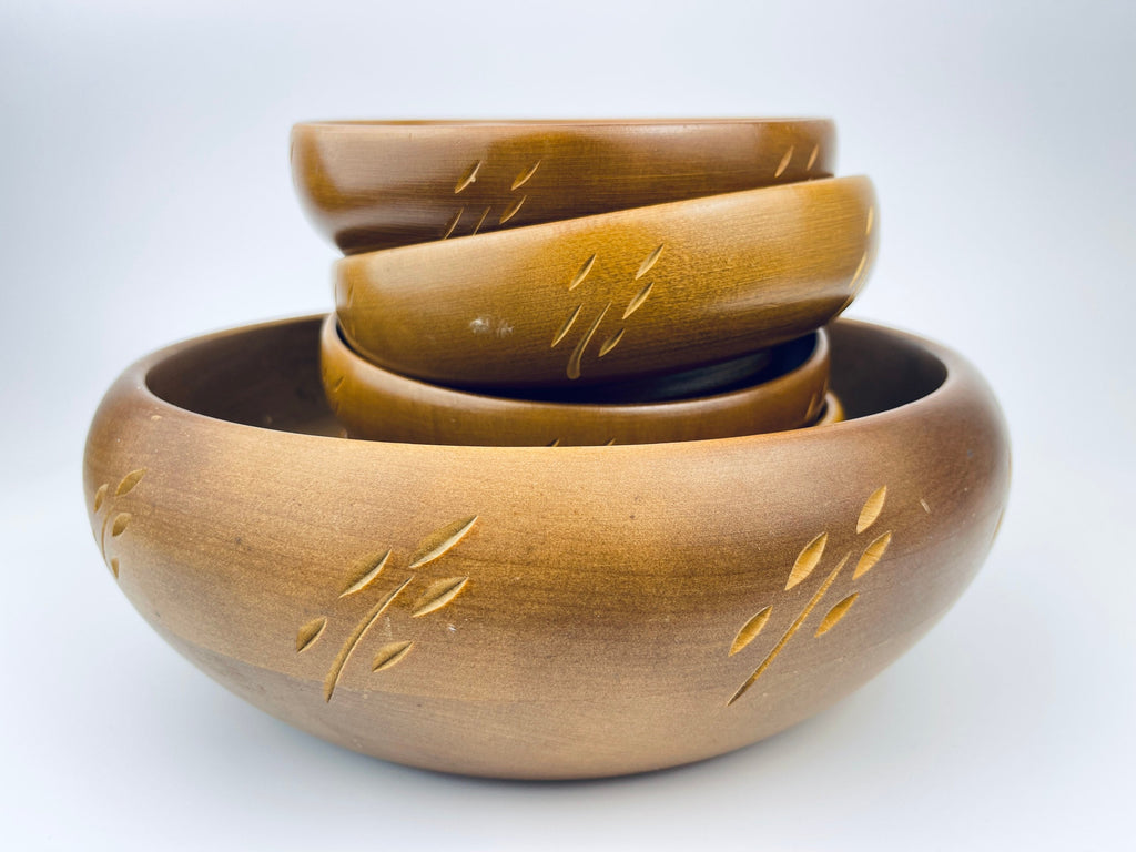 Product image for 'vintage baribocraft canada wood salad bowl set set of four 4 individual bowls one 1 serving bowl' (view 69a597)
