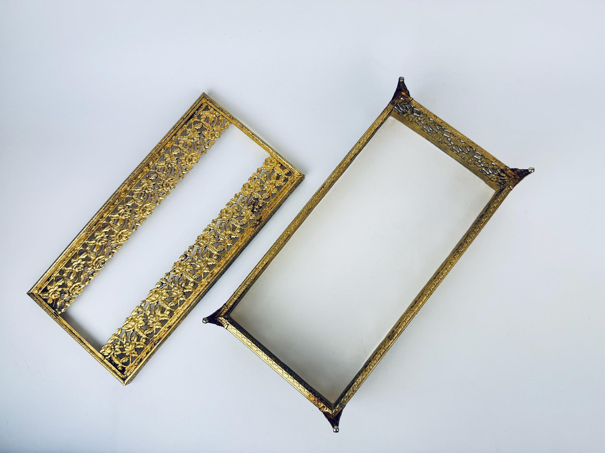 Product image for 'vintage gold filigree tissue box cover hollywood regency glamour' (view 44145e)