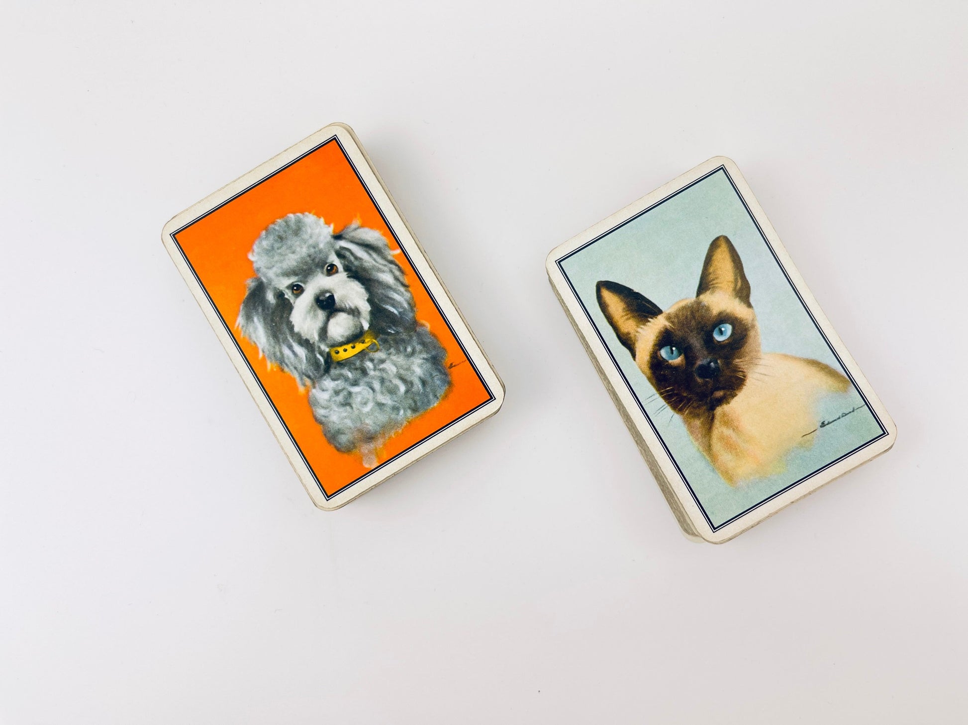 Product image for 'vintage siamese cat poodle pattern playing cards made in austria by piatnik decks sold separately' (view 0cdfc8)