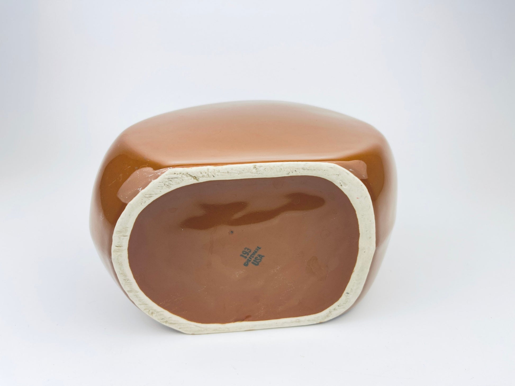 Product image for 'vintage chefsware slanted tilted brown ceramic jug made in usa 193' (view 5ce336)