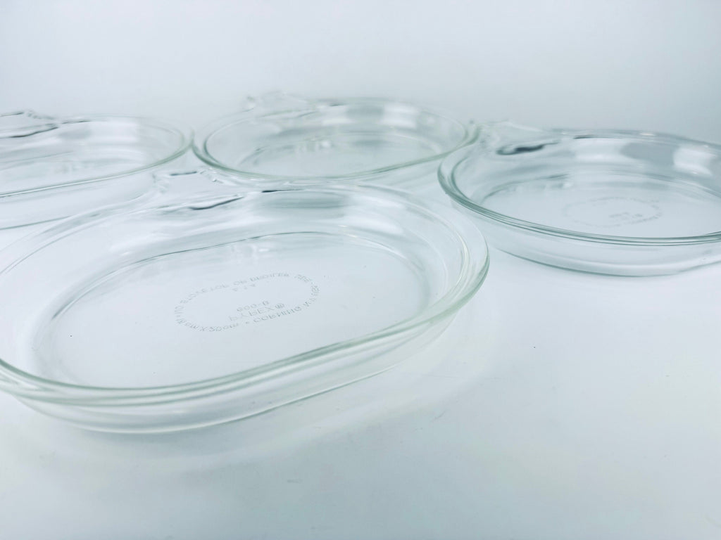 Product image for 'vintage pyrex clear glass grab it microwave oven plates set of two 2 600 b 15 cm x 20 cm made in usa sets sold separately' (view ca544e)