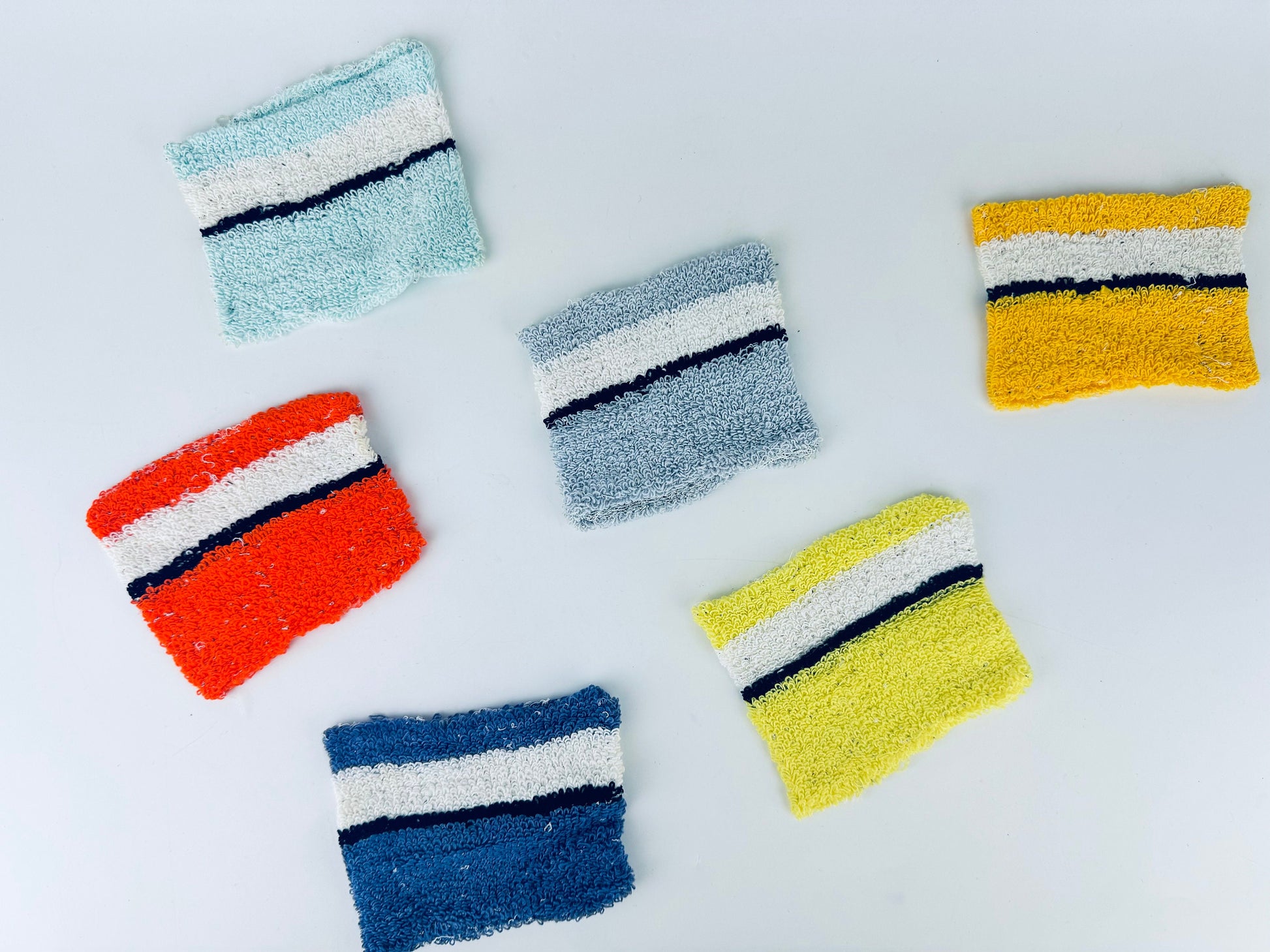Product image for 'vintage jackette coasters beverage cozy set of six 6' (view 120121)
