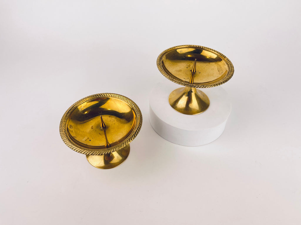 Product image for 'vintage brass pedestal spike candleholders set of 2 with etched rim' (view 4b7314)