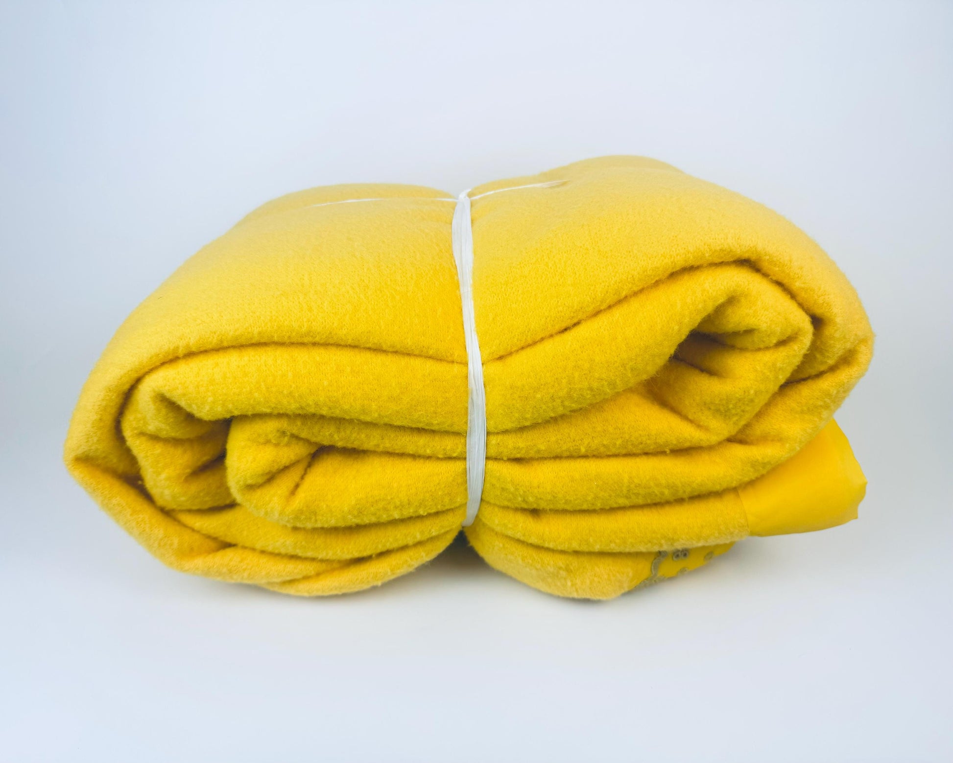 Product image for 'vintage yellow acrylic full blanket 82 x 92 floral eyelet satin ribbon trim made in canada' (view d39df6)