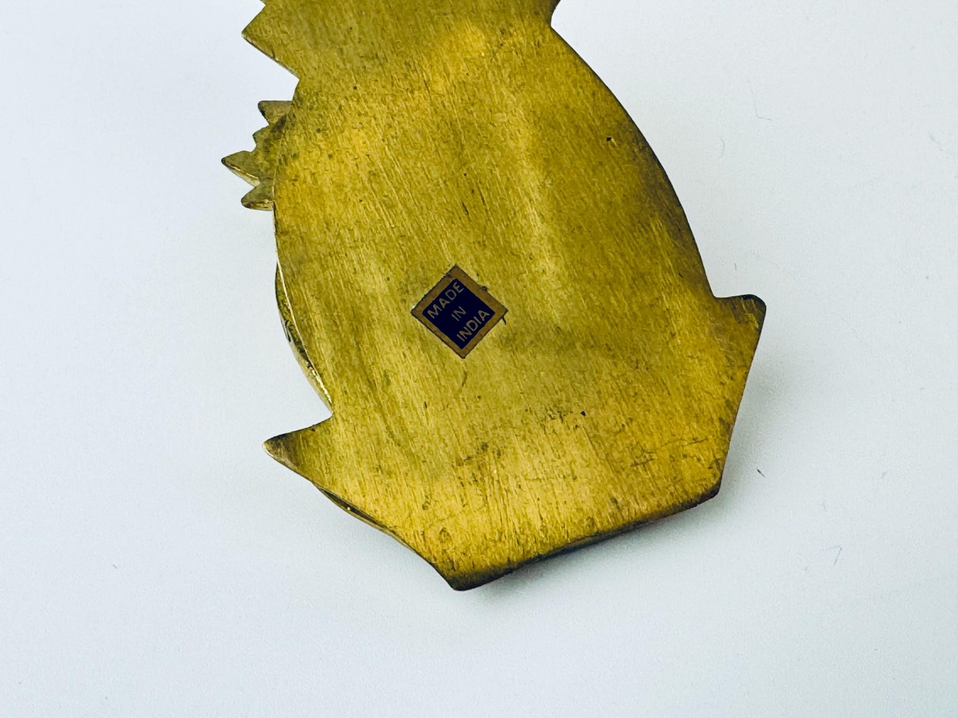 Product image for 'vintage solid brass pineapple paper clip attractive aged patina home office decor' (view 05849e)