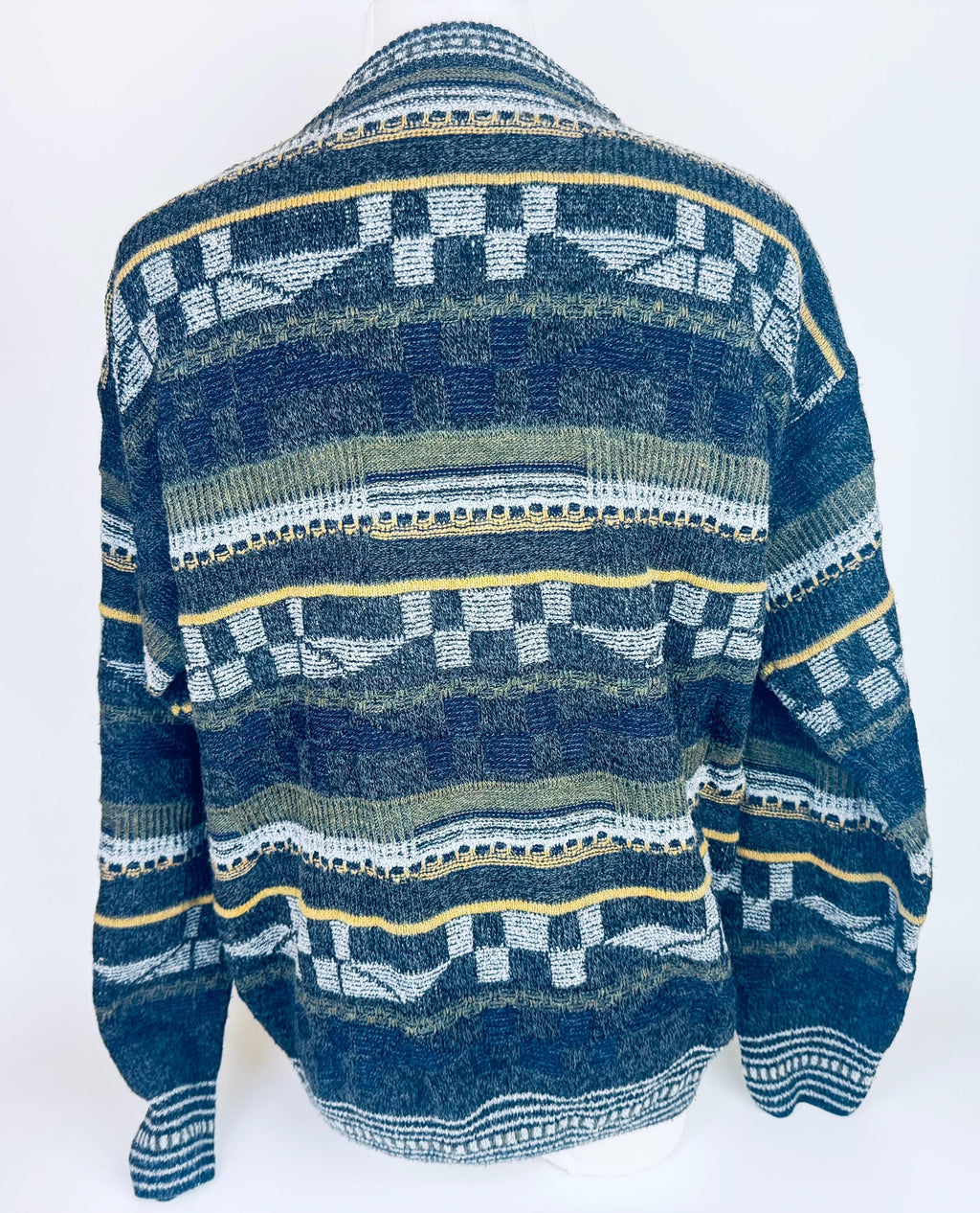 Product image for 'vintage 80s 90s geometric sweater size medium m acrylic wool blend made in italy by bosa' (view f87506)