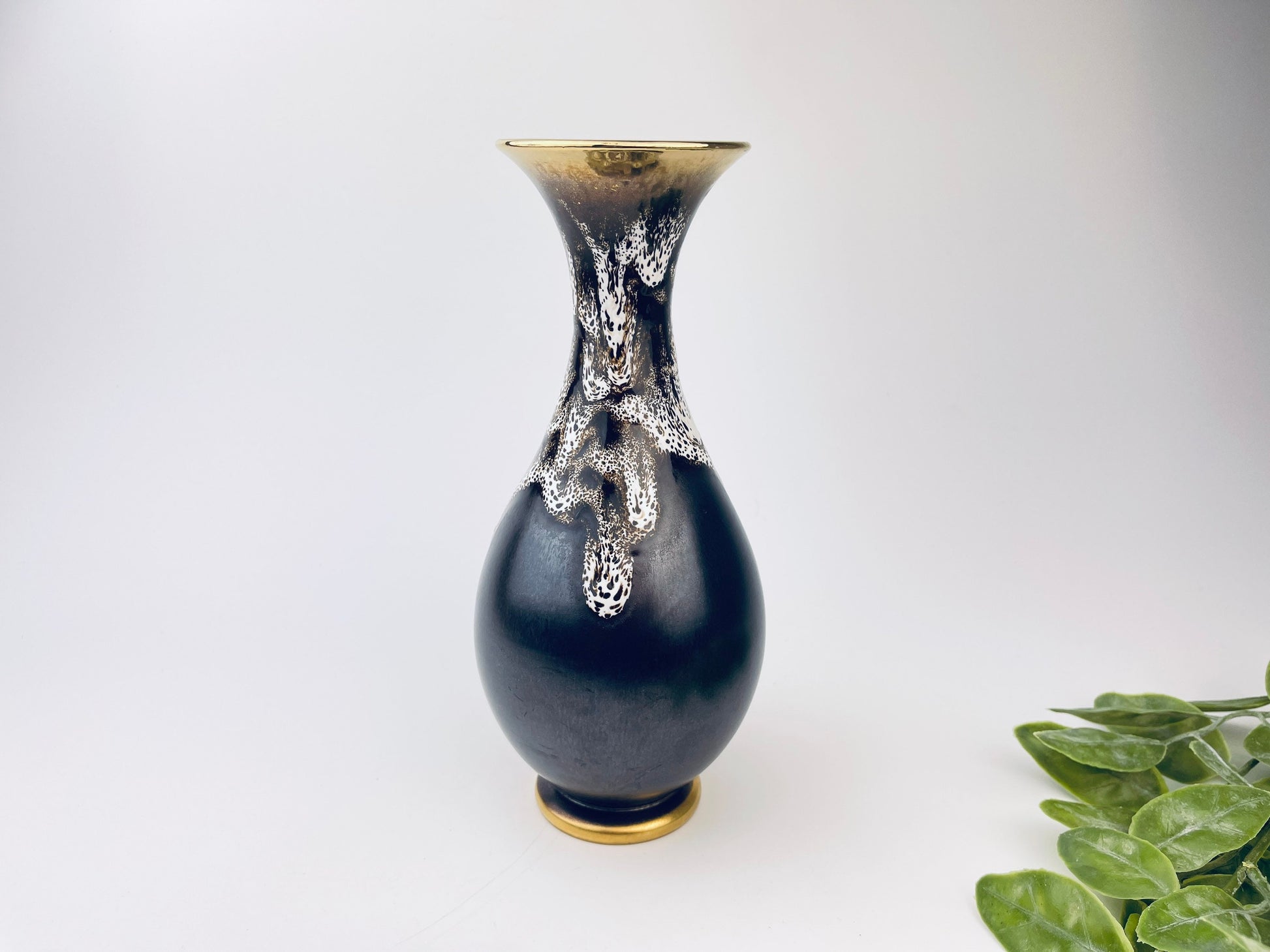 Product image for 'vintage lava brown gold drip glaze bud vase made in germany' (view 1da0e8)