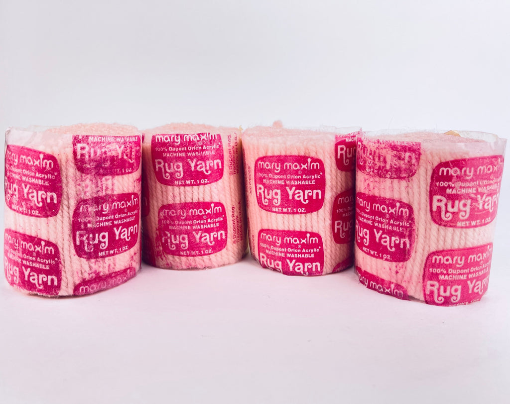Product image for 'vintage light pink rug yarn mary maxim 100 dupont orion acrylic machine wash 360 pieces 2 5 or 6 5 cm long net weight 1 oz' (view 0d0fe0)