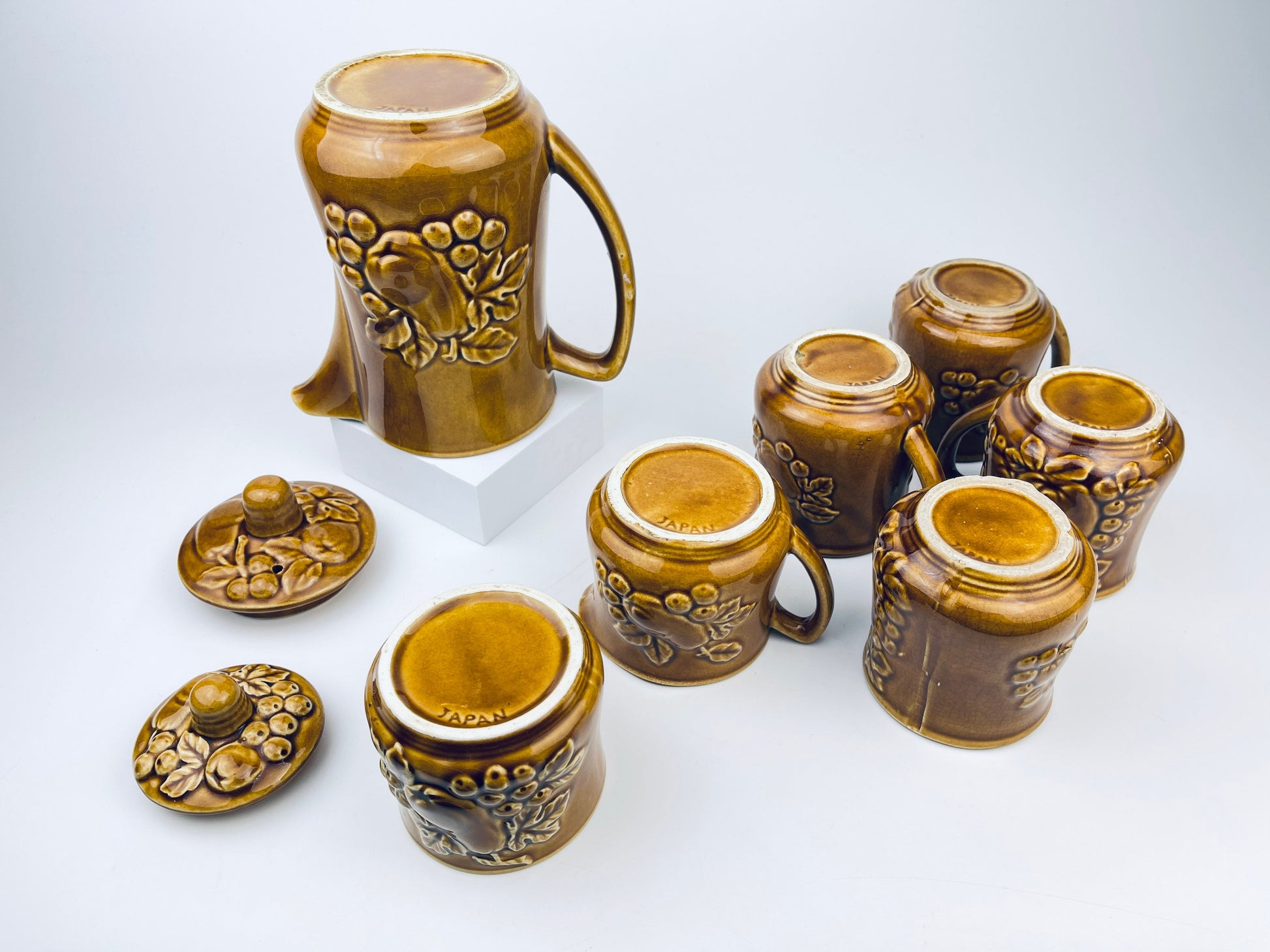Product image for 'vintage brown ceramic fruit pattern tea set tea kettle cream sugar tea cups made in japan' (view bcf405)