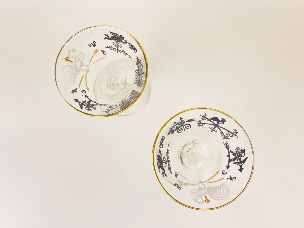 Product image for 'vintage libbey rooster weathervane scene small martini liquor goblets set of two 2' (view ef296b)