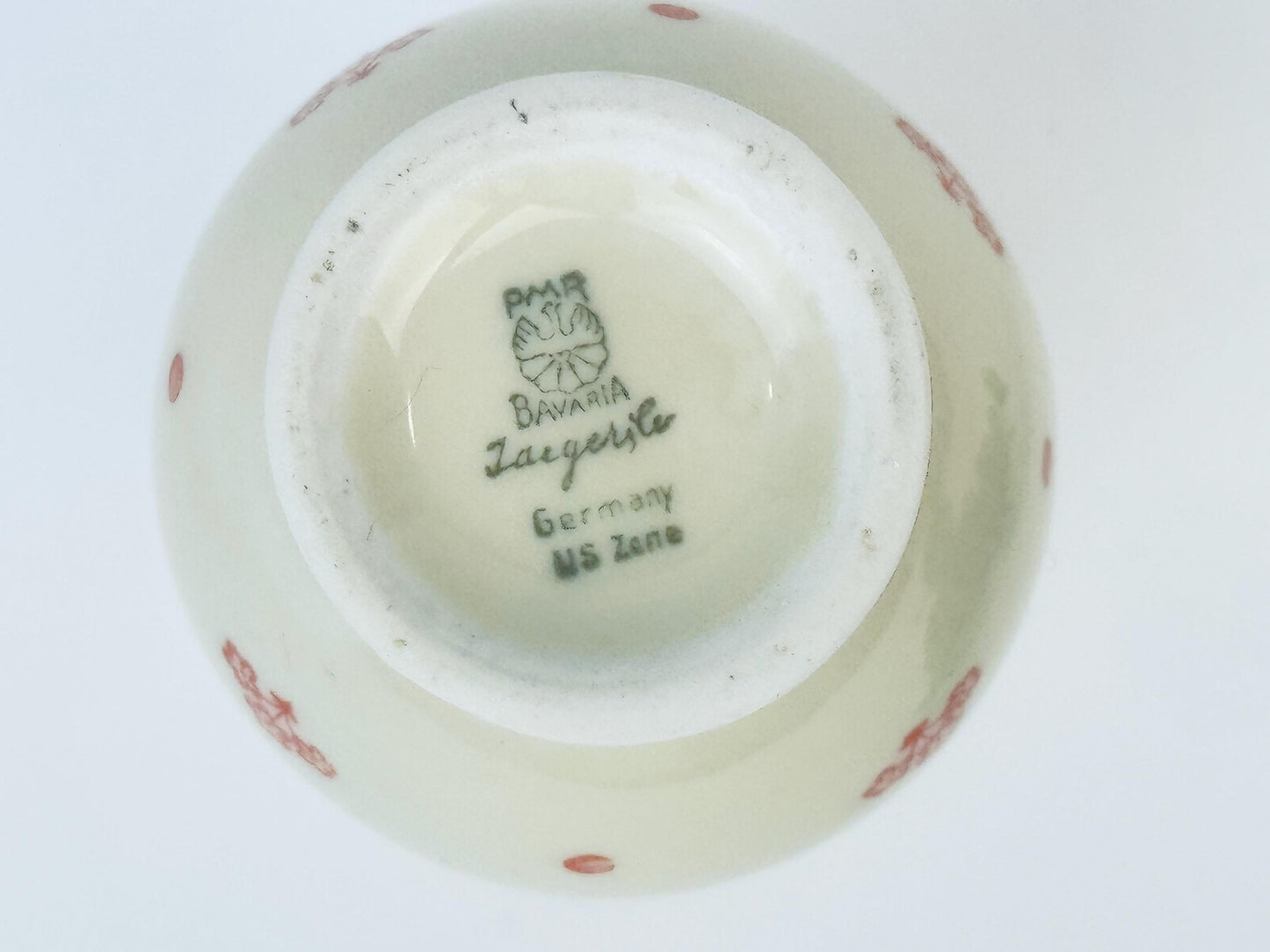 Product image for 'vintage bavaria mini beige red floral ceramic bud vase made in germany us zone jaeger co' (view 60991f)