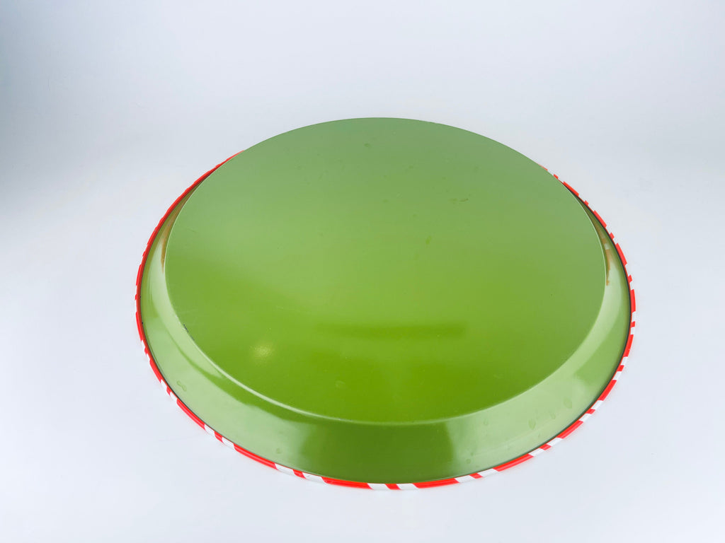 Product image for 'vintage christmas candy cane peppermint candy circular metal tray made in usa by hallmark' (view 82b3dd)