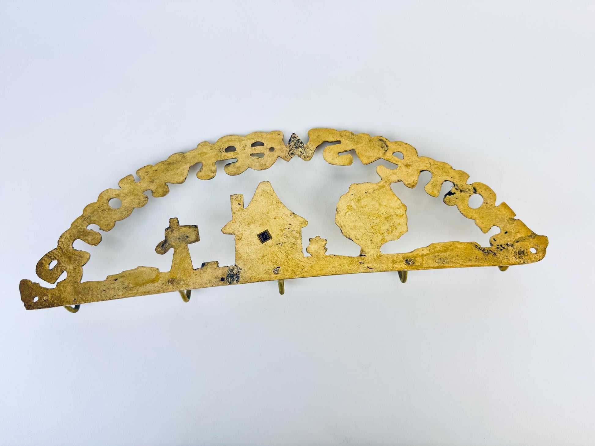 Product image for 'vintage brass home sweet home wall hooks coat key holder wall mounted cottage scene' (view 1b8fea)