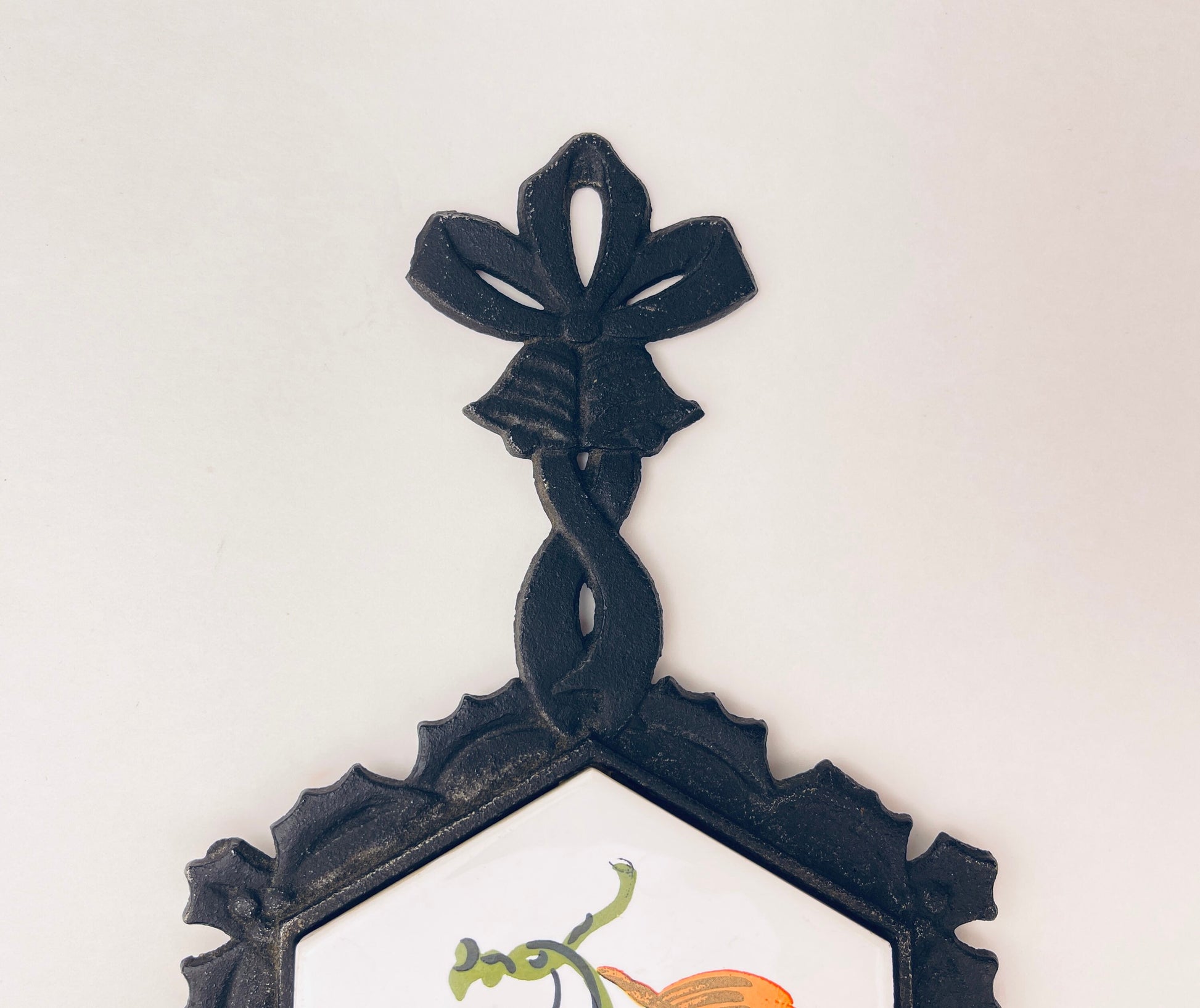 Product image for 'vintage cast iron ceramic apple design trivet hot pot plate holder made in japan by lego wedding bells gift' (view 88b49c)