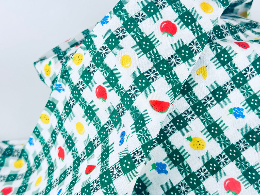 Product image for 'vintage green plaid fruit fabric 40 x 130' (view bfffc2)