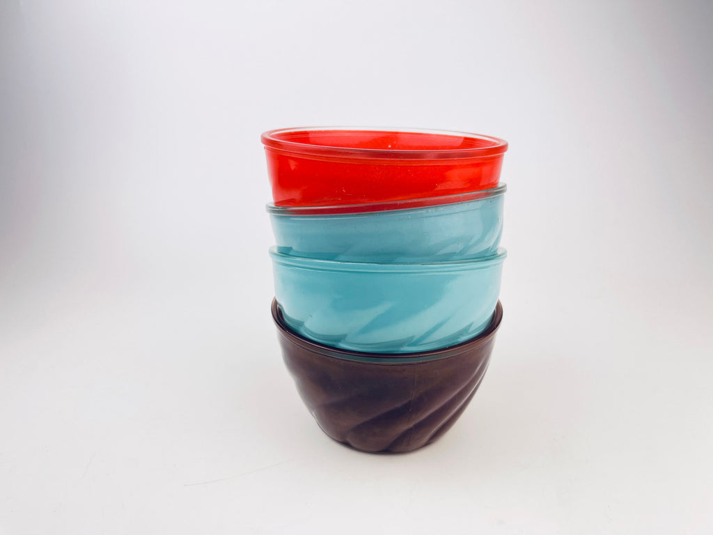 Product image for 'vintage anderson erikson dairy glass swirl round bowls cereal cottage yogurt dessert bowls sold individually' (view cf818f)