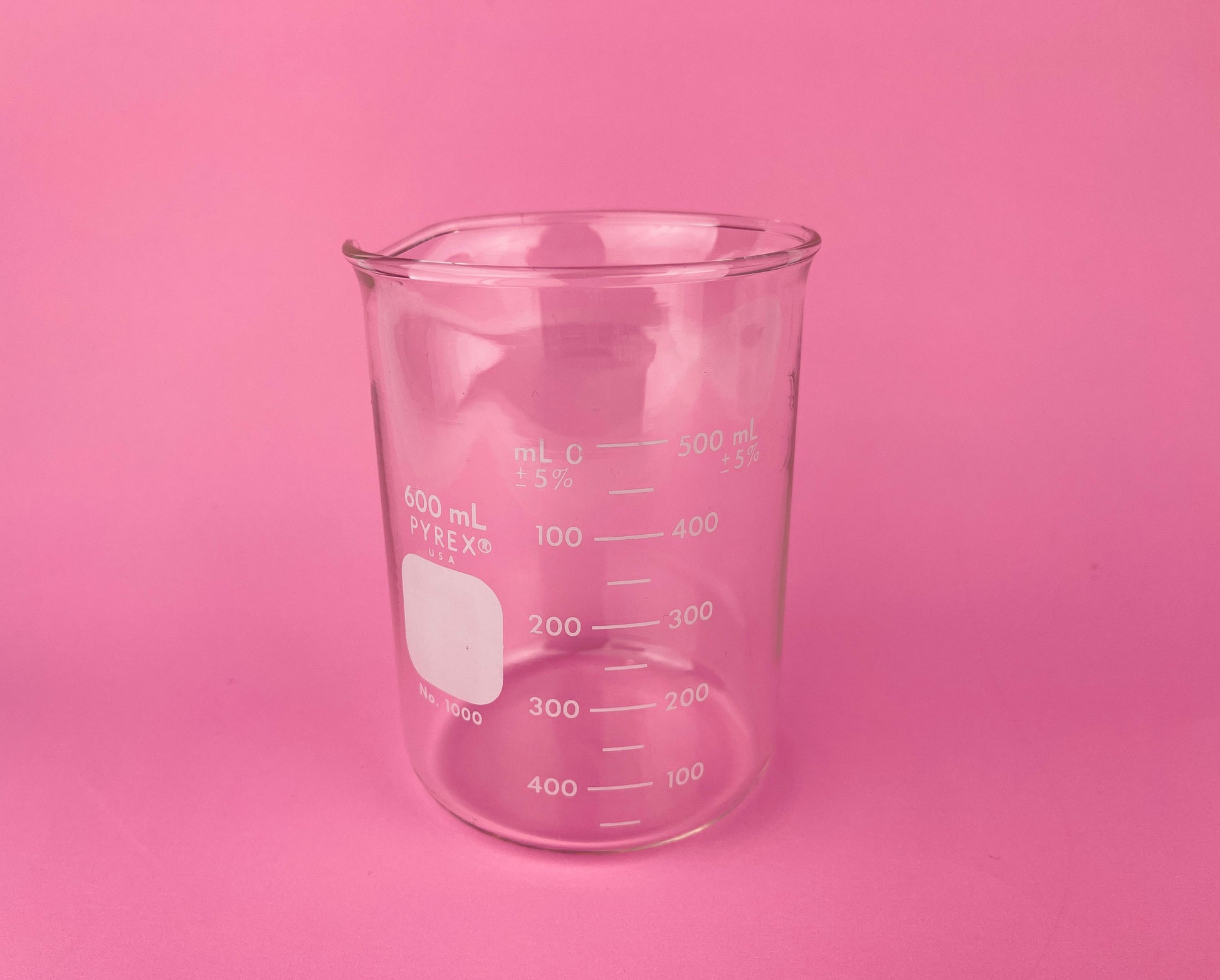 Product image for 'vintage pyrex glass beaker measuring cup no 1000 made in usa metric system 1000 ml 600 ml sold separately' (view aca5de)