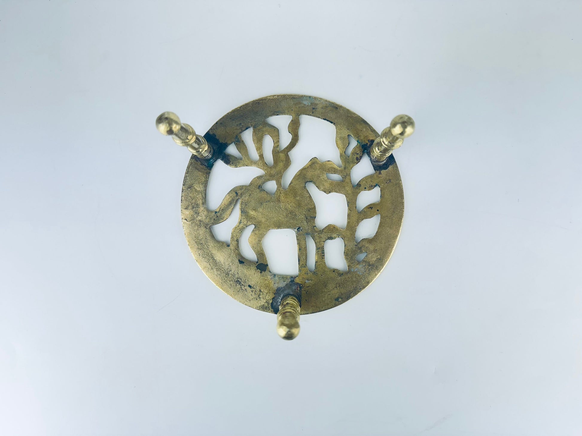 Product image for 'vintage brass easel trivet plant stand horse woodland design' (view 2c7bdf)