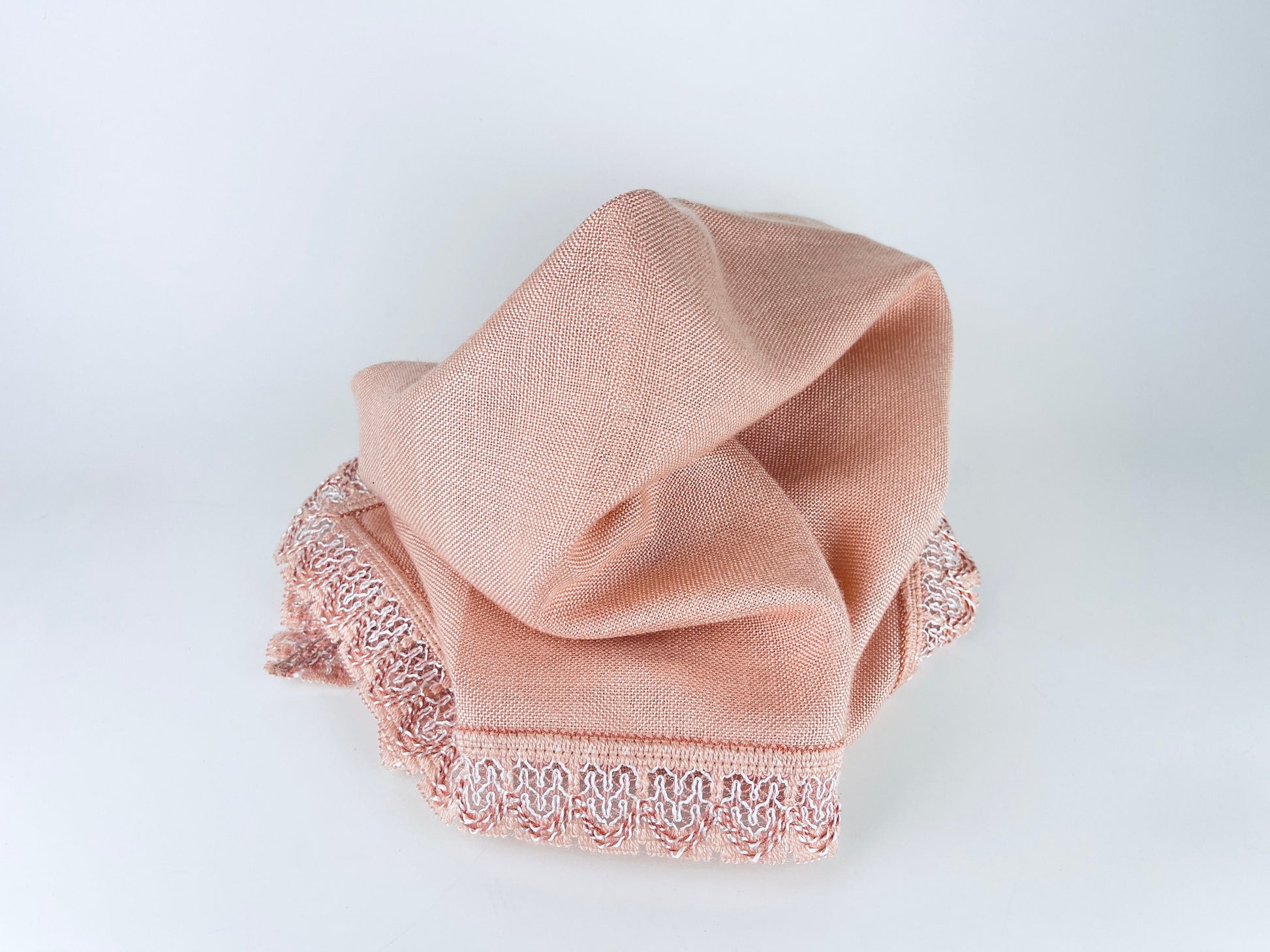 Product image for 'vintage light pink square tablecloth 30 x 31 made in western germany 100 polyacryl' (view 1037d2)
